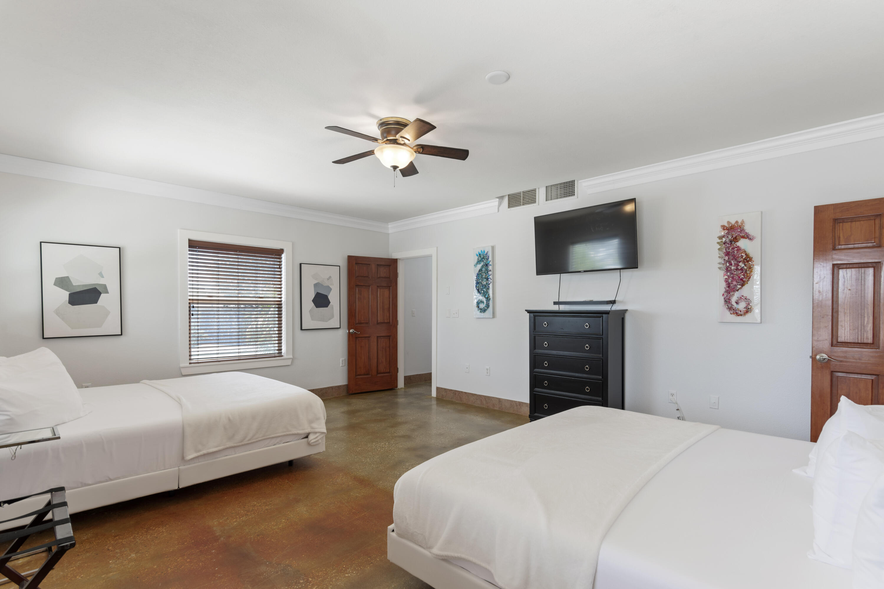 BID-A-WEE S/D - Residential