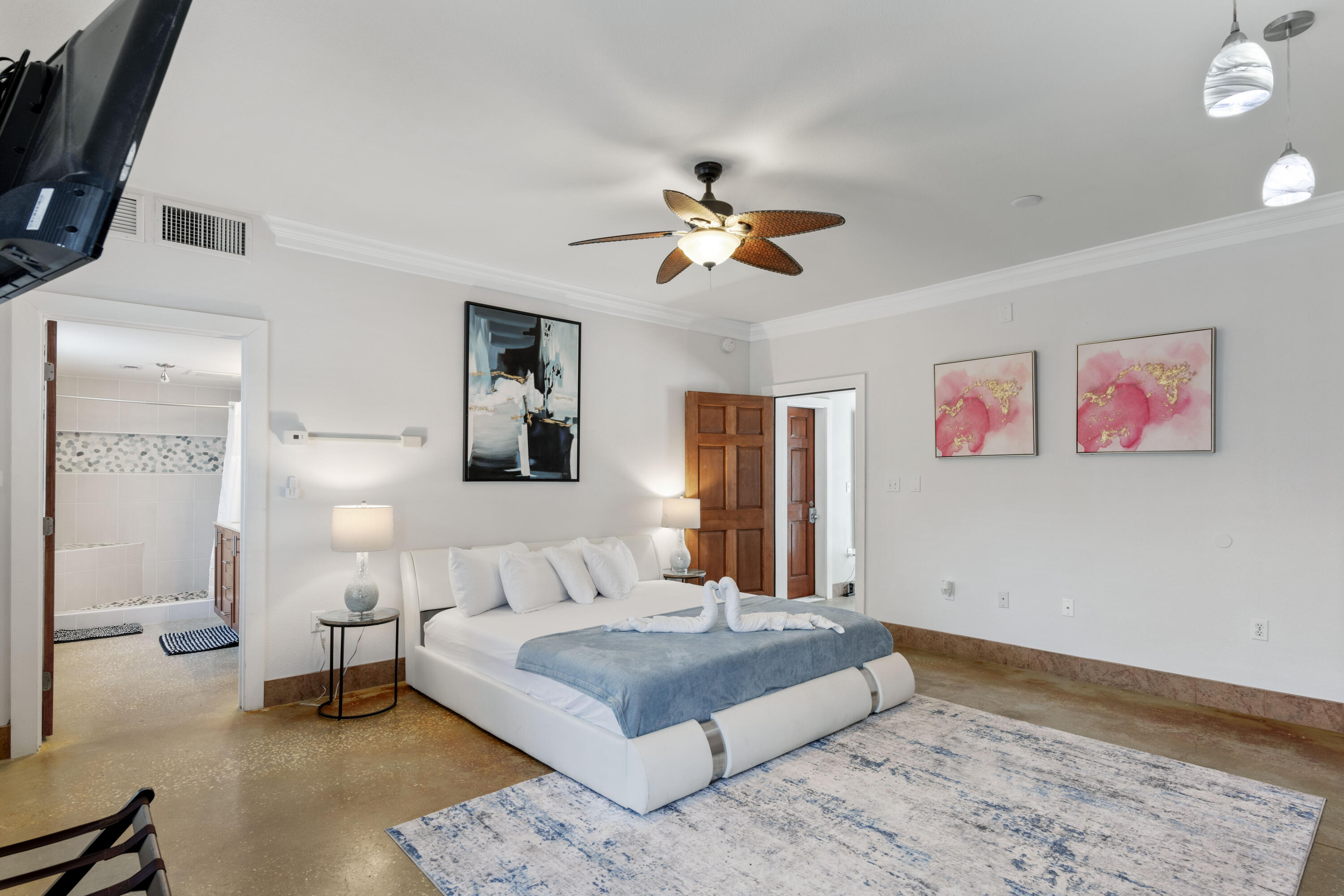 BID-A-WEE S/D - Residential