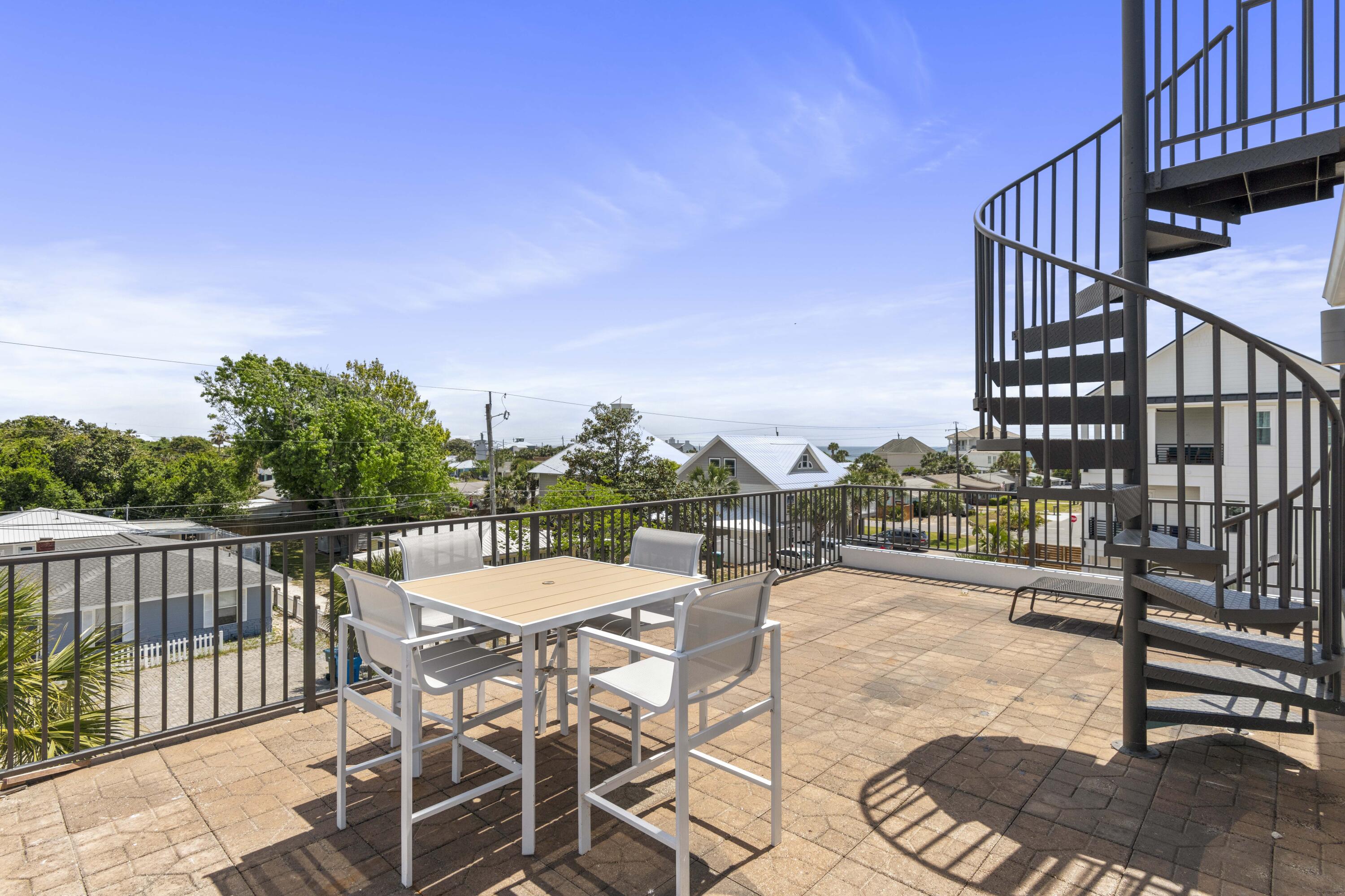 BID-A-WEE S/D - Residential