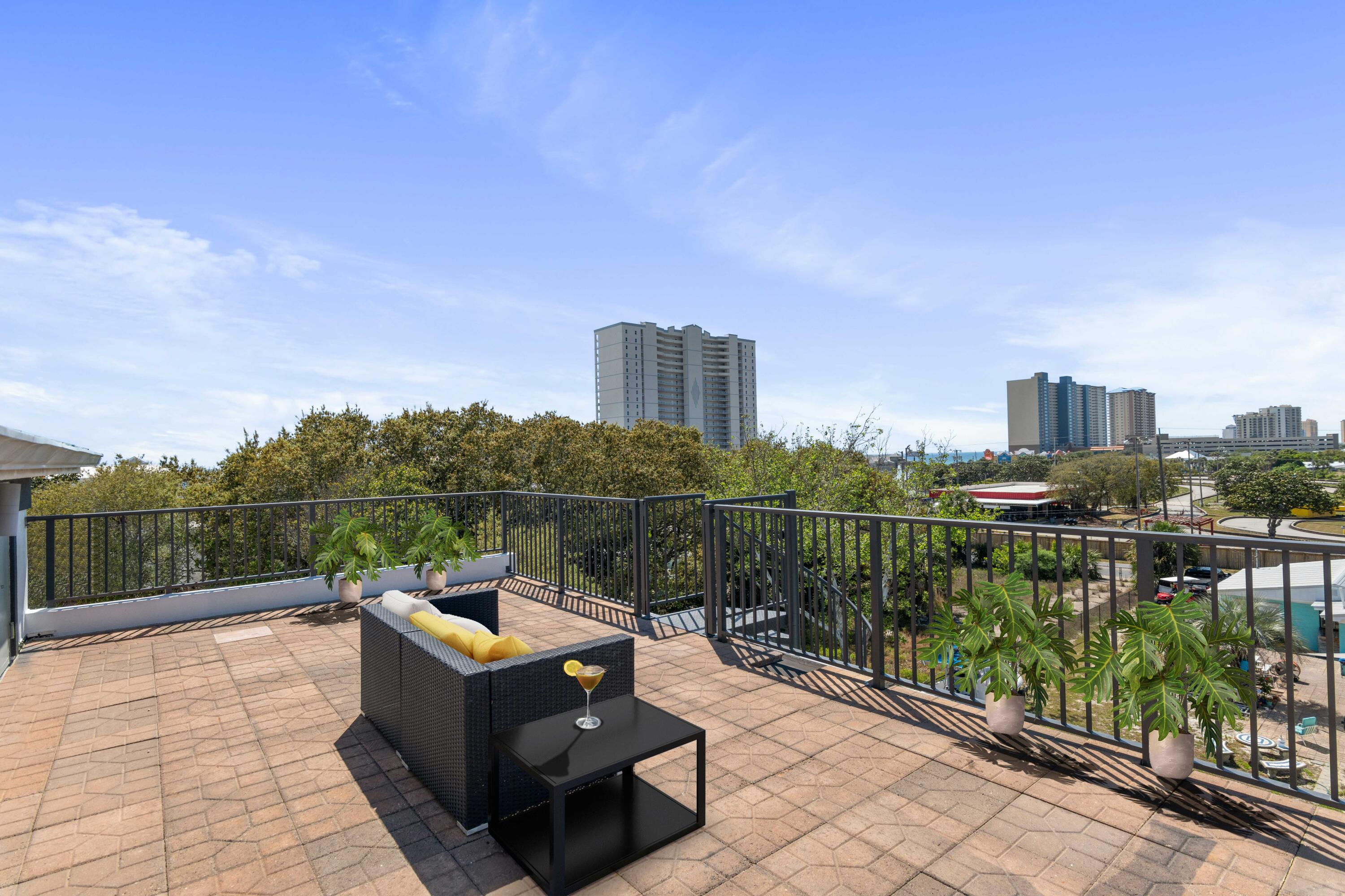 BID-A-WEE S/D - Residential