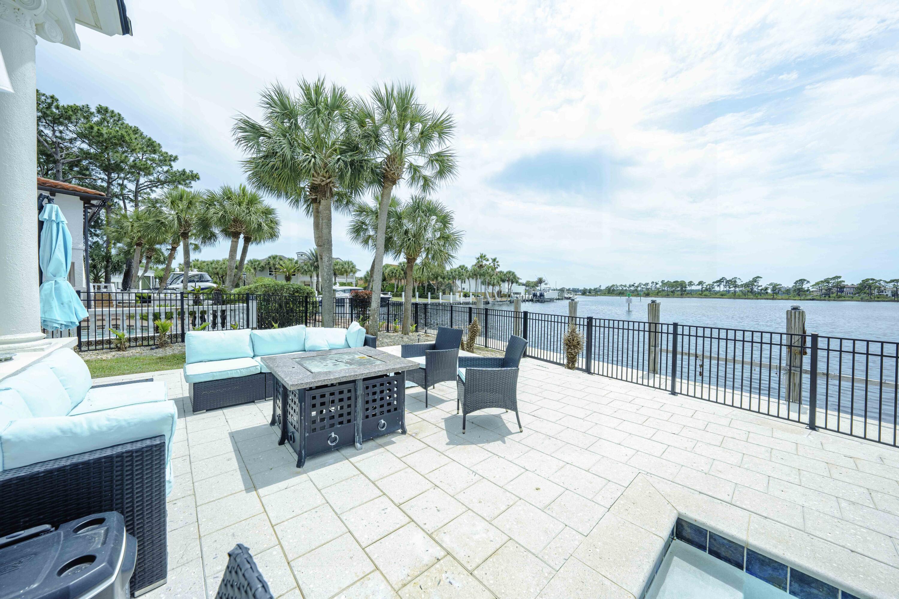 BAY POINT UNIT 1 - Residential