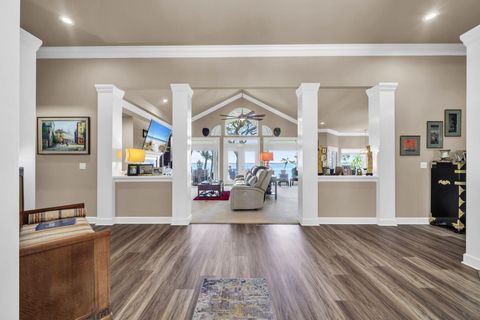 809 E Miracle Strip Parkway Mary Esther FL 32569