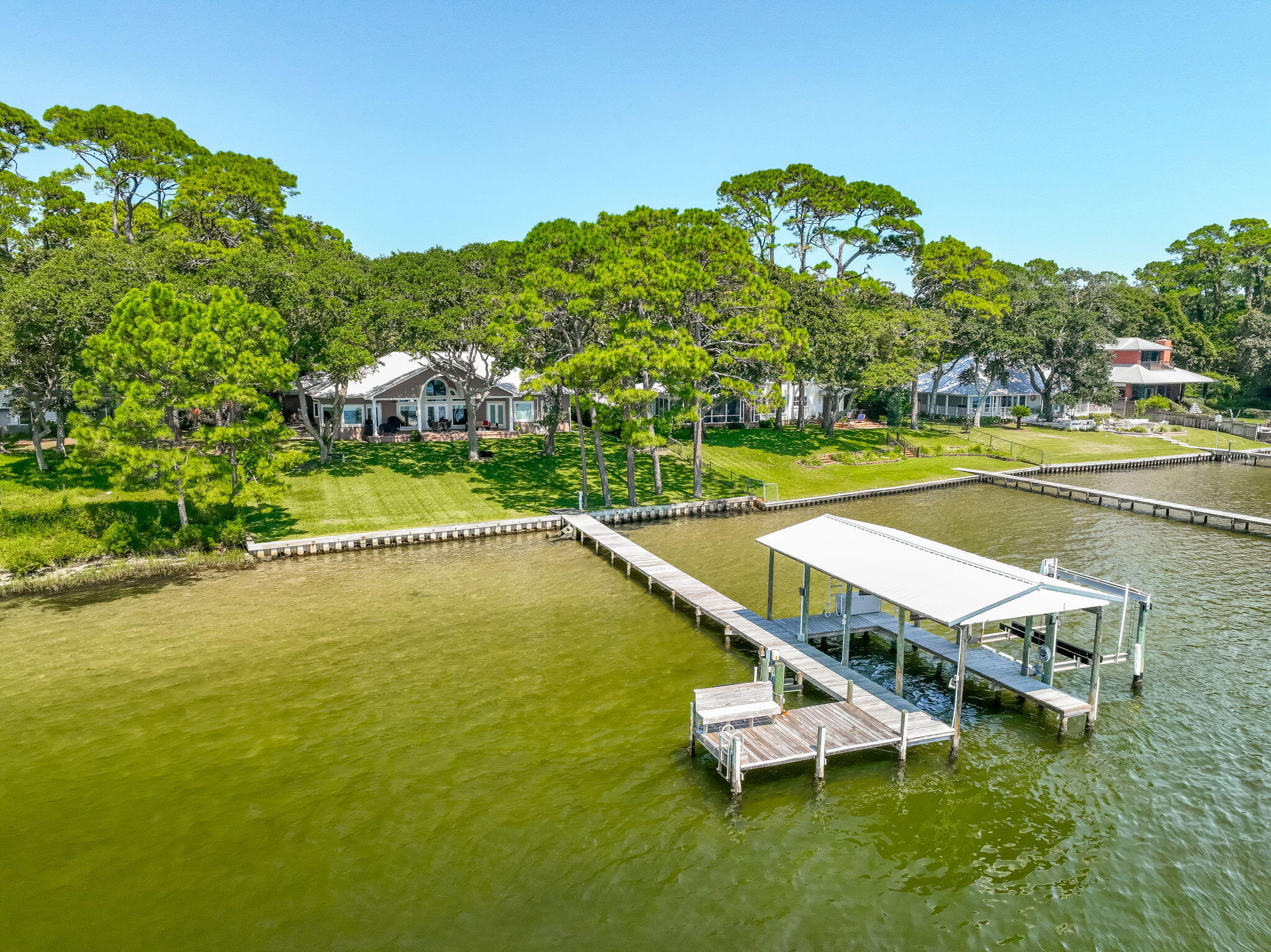 SEABREEZE - Residential