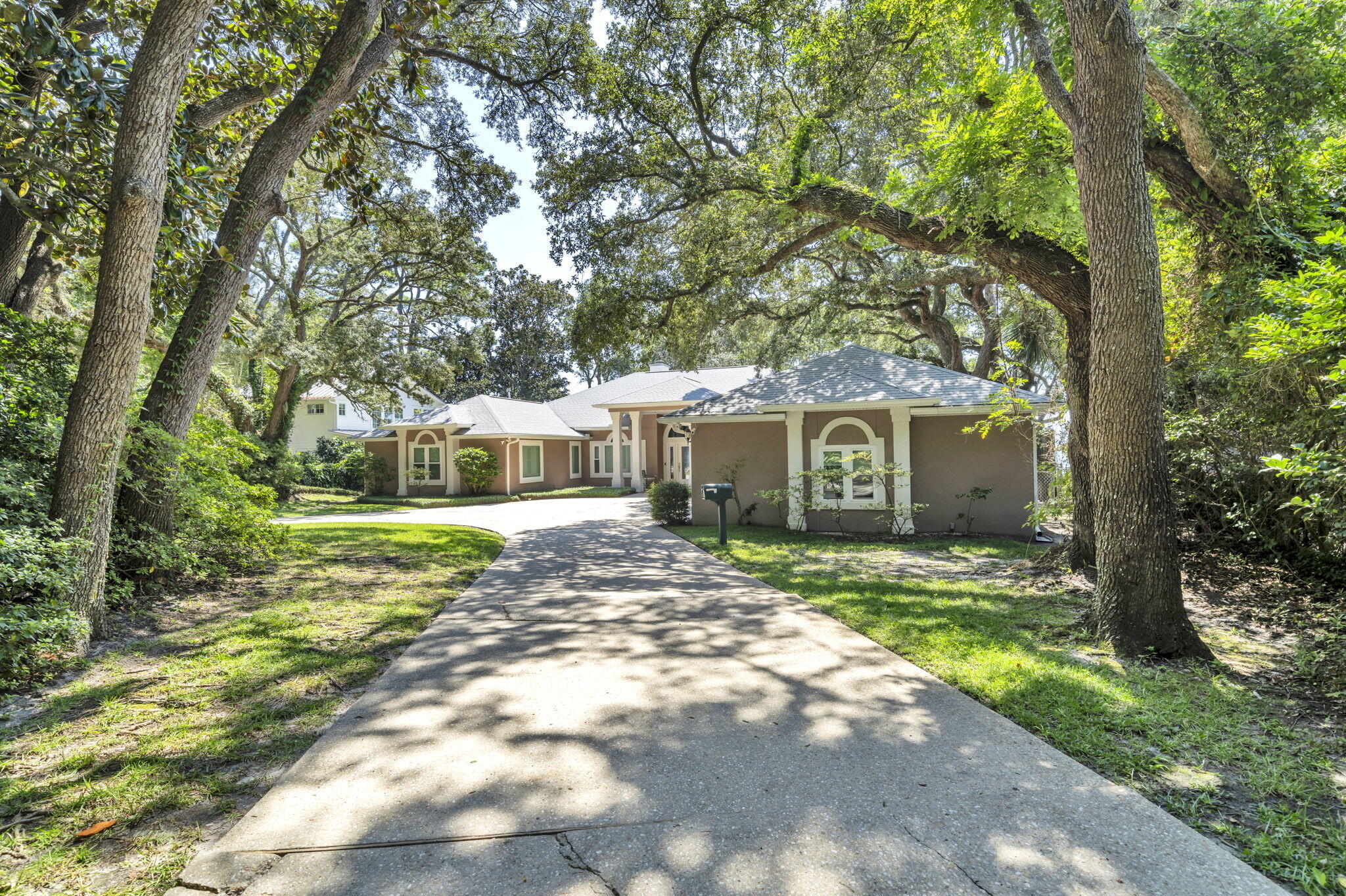 SEABREEZE - Residential