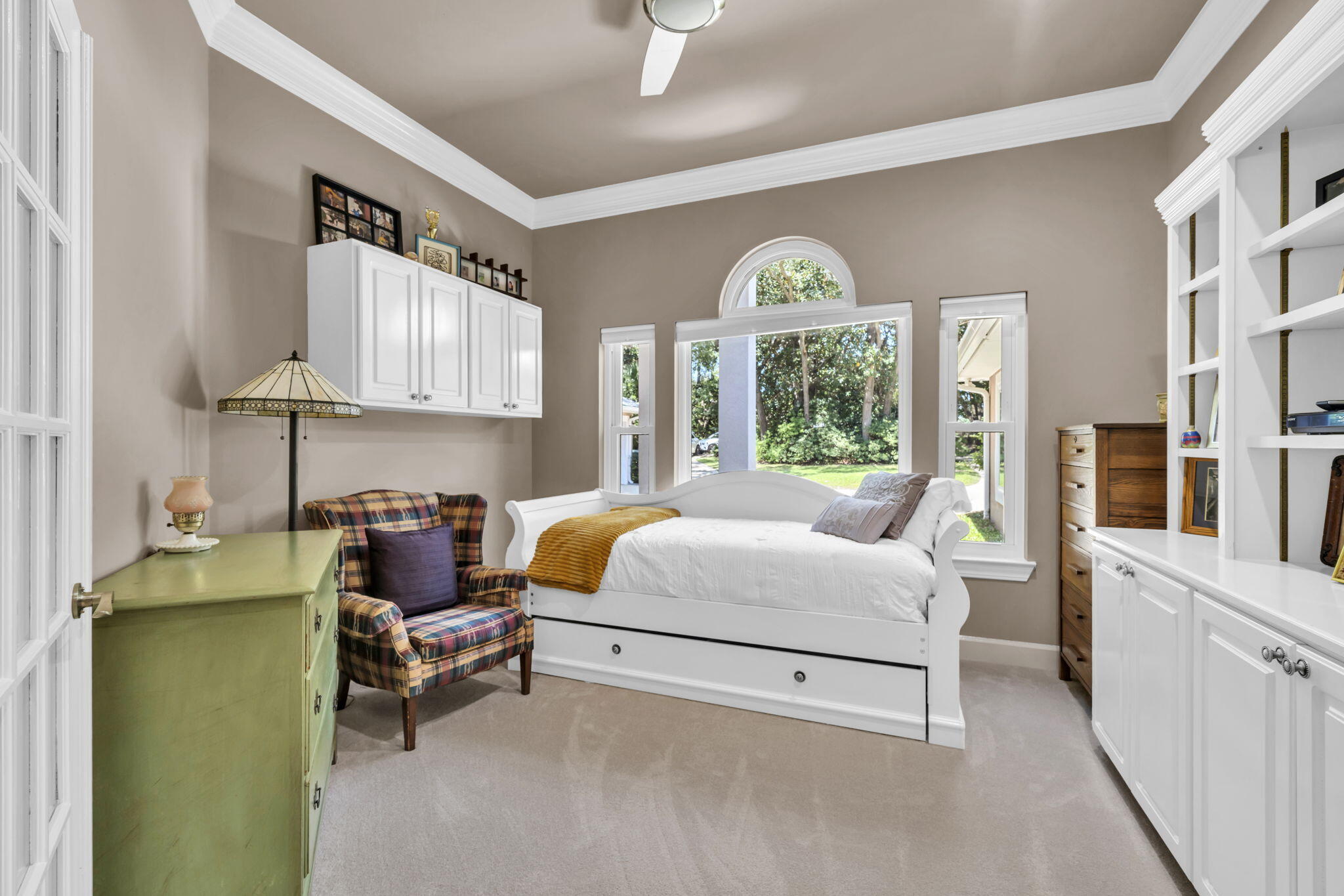 SEABREEZE - Residential