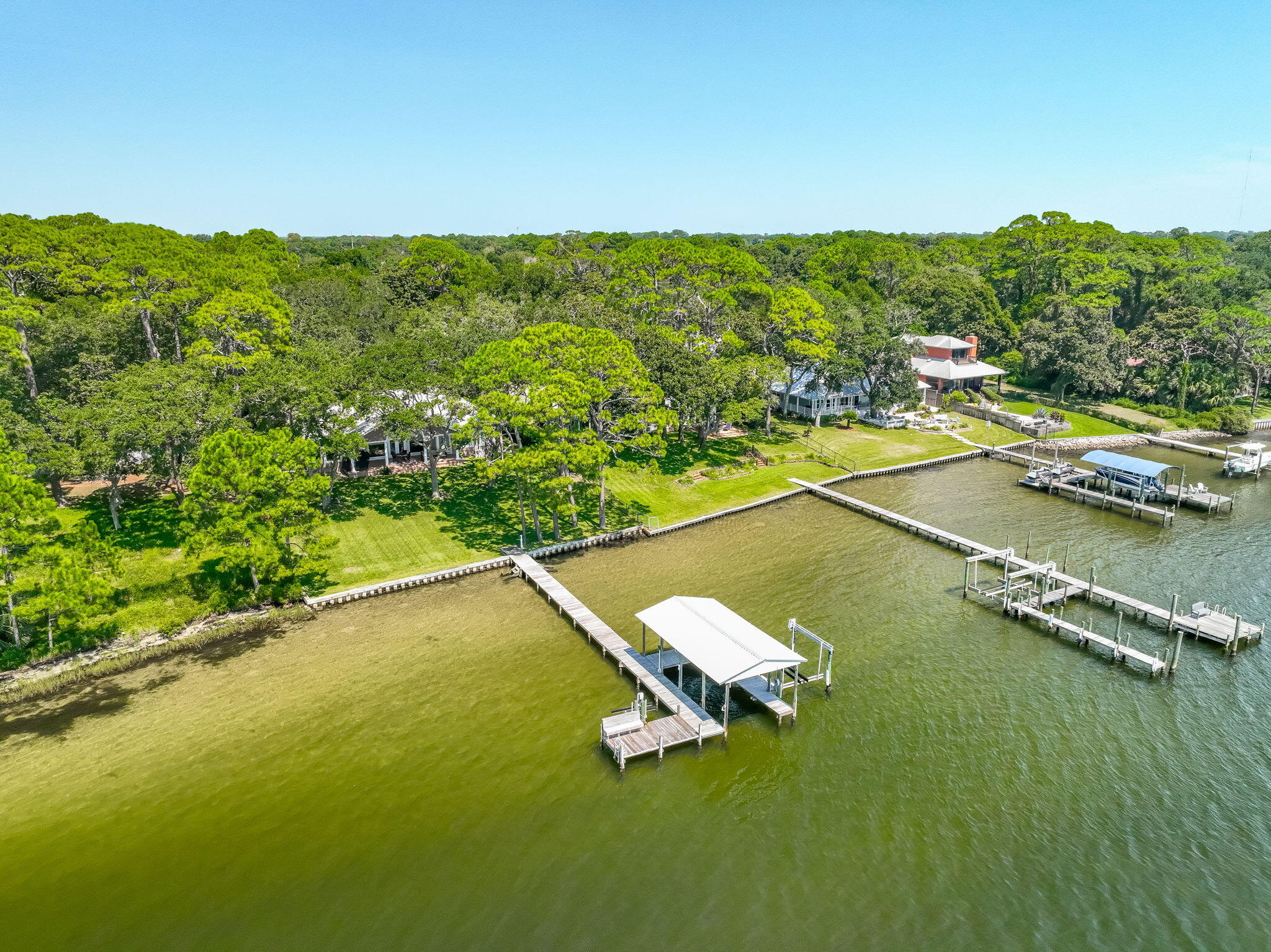 SEABREEZE - Residential