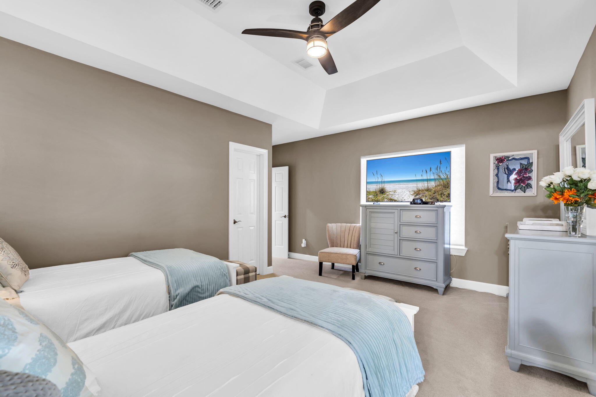 SEABREEZE - Residential