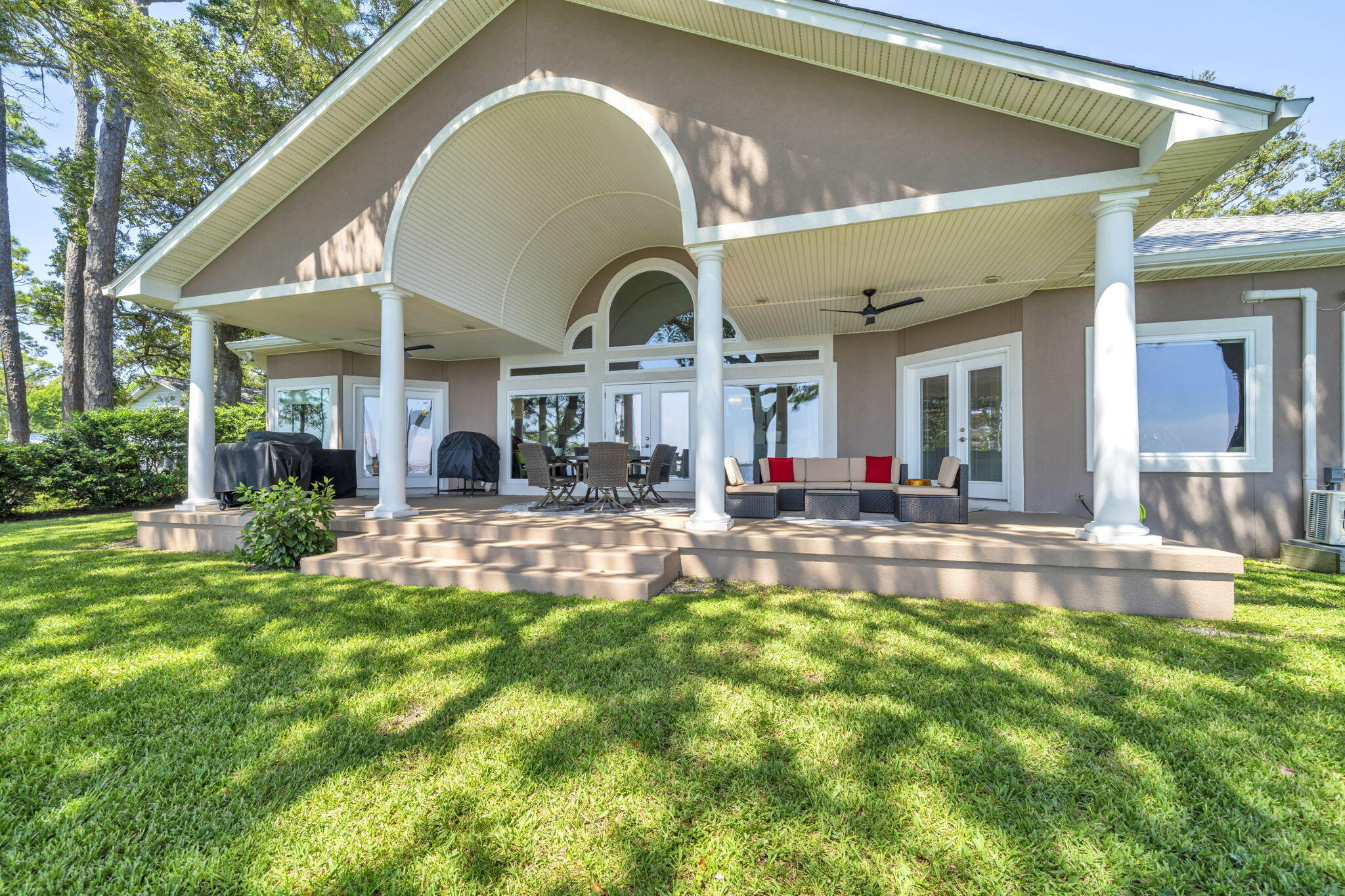 SEABREEZE - Residential