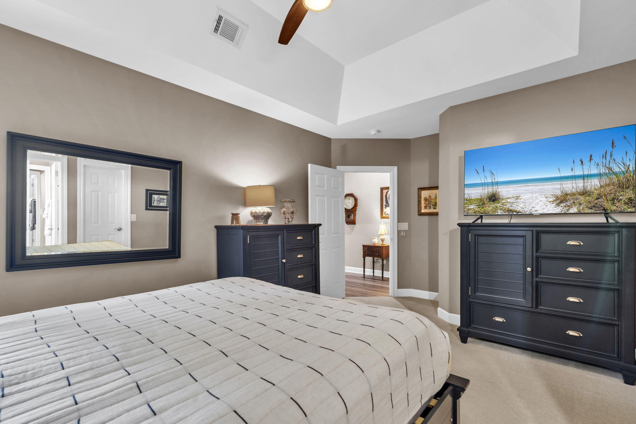 SEABREEZE - Residential