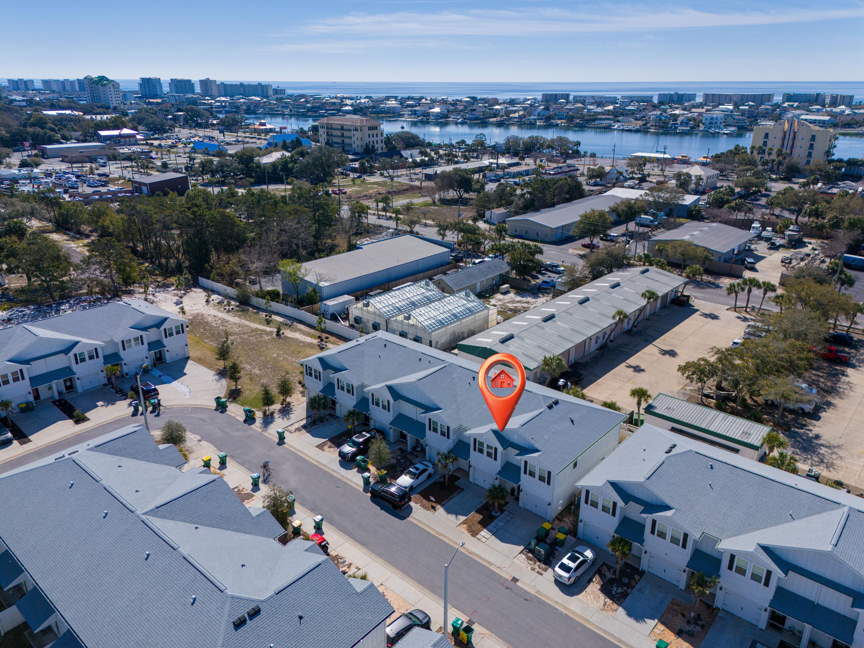 Harbor Place Townhomes - Residential