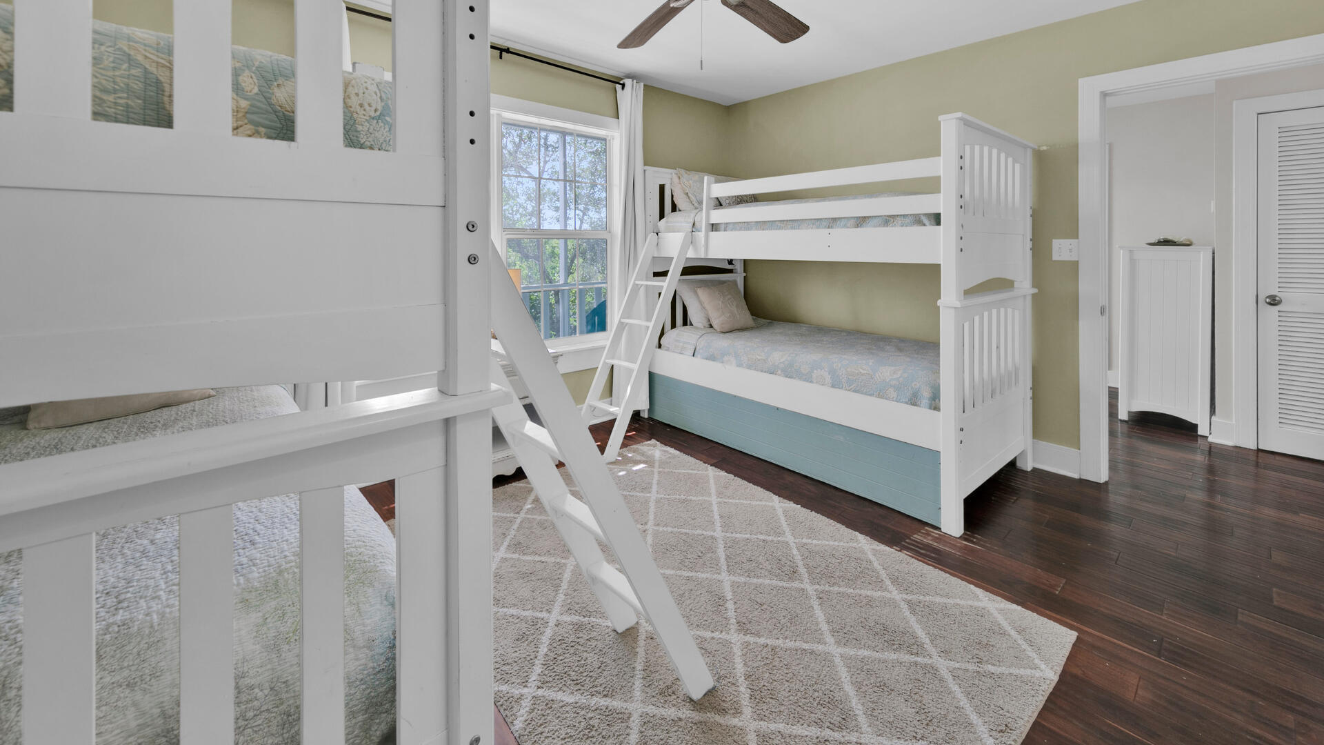 KOKOMO KOVE - Residential