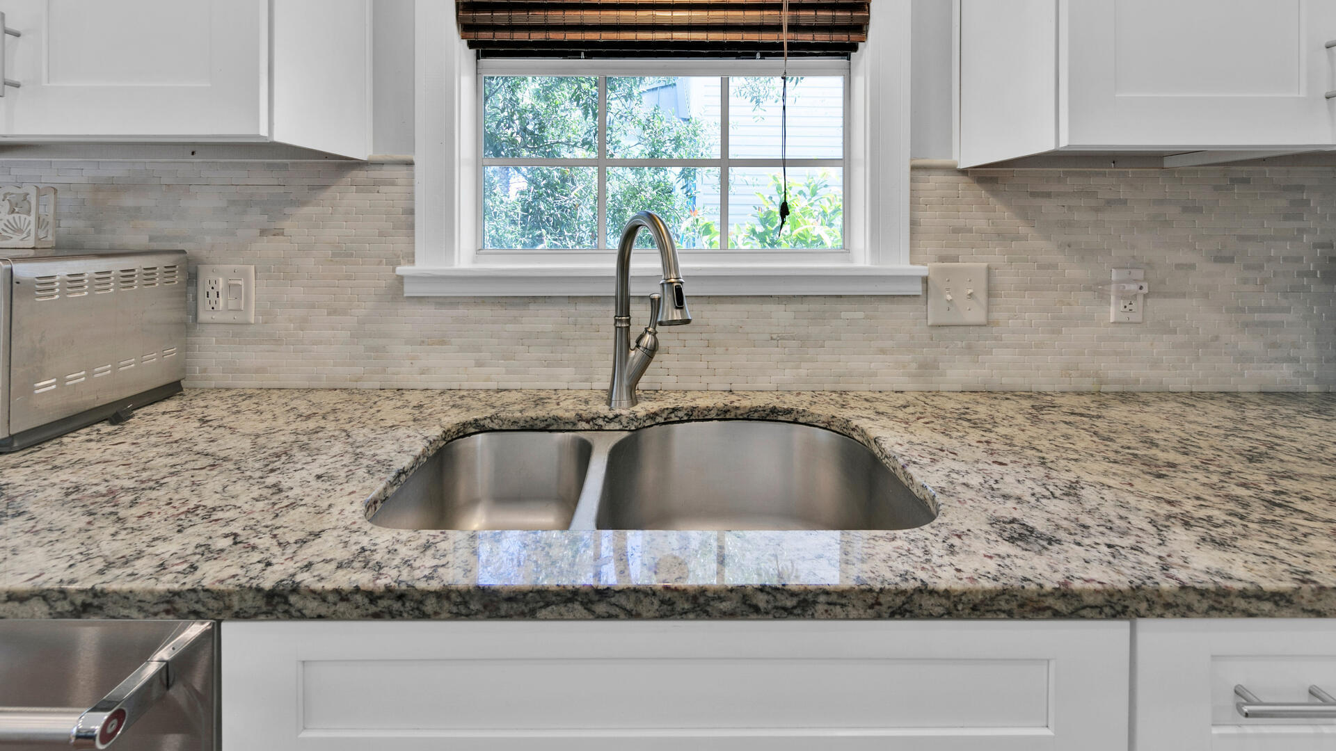 KOKOMO KOVE - Residential