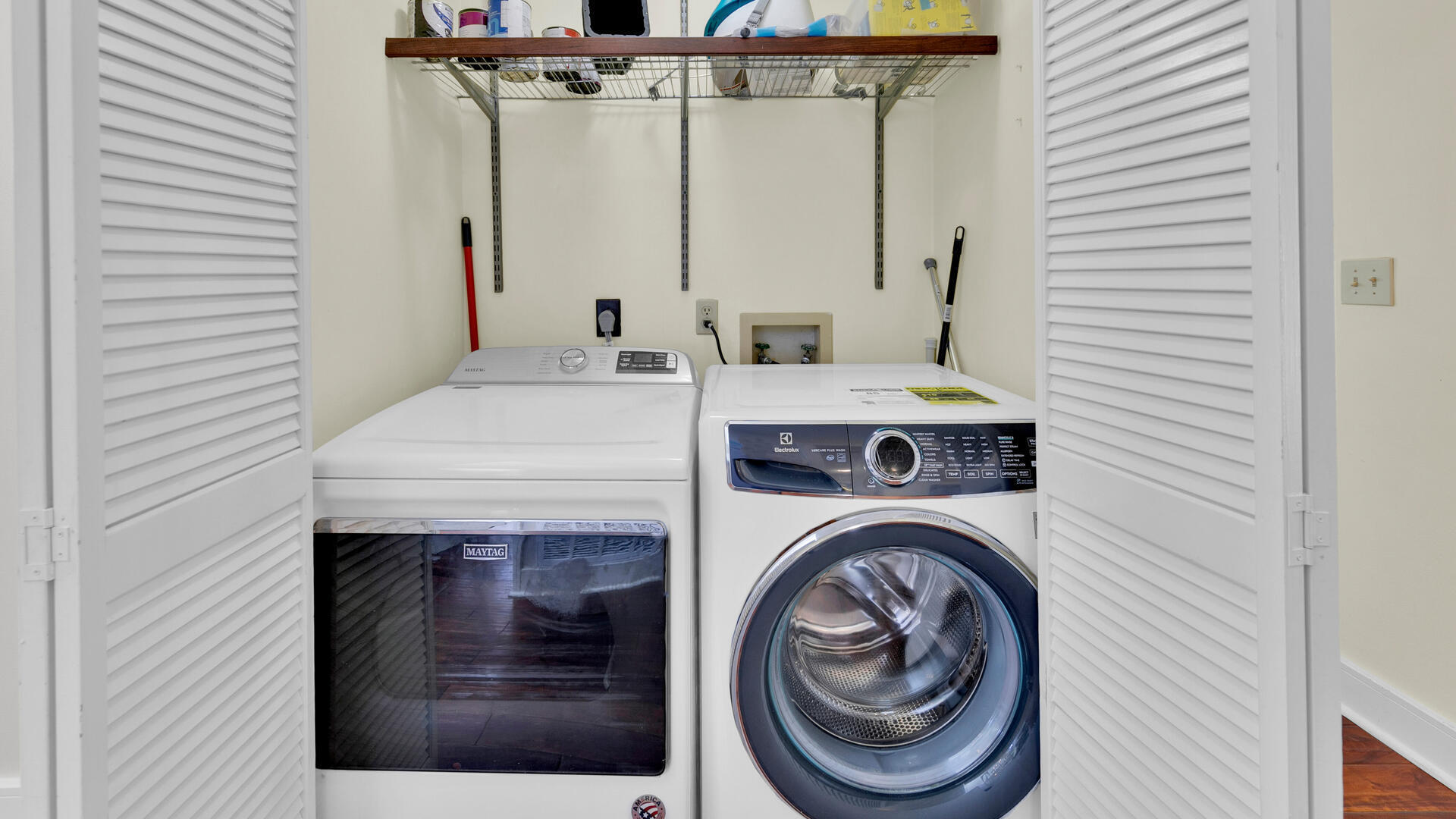 KOKOMO KOVE - Residential