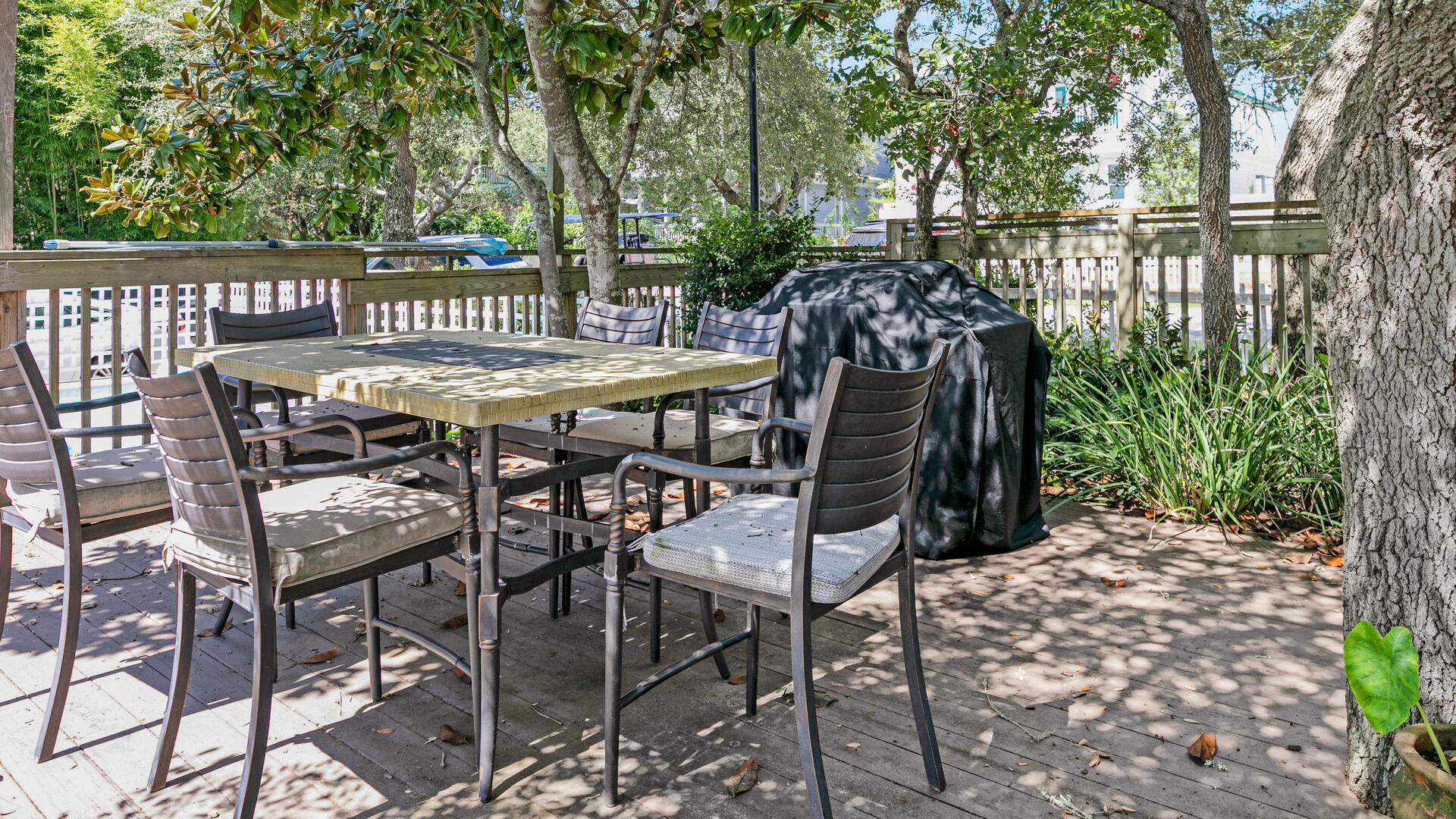 KOKOMO KOVE - Residential