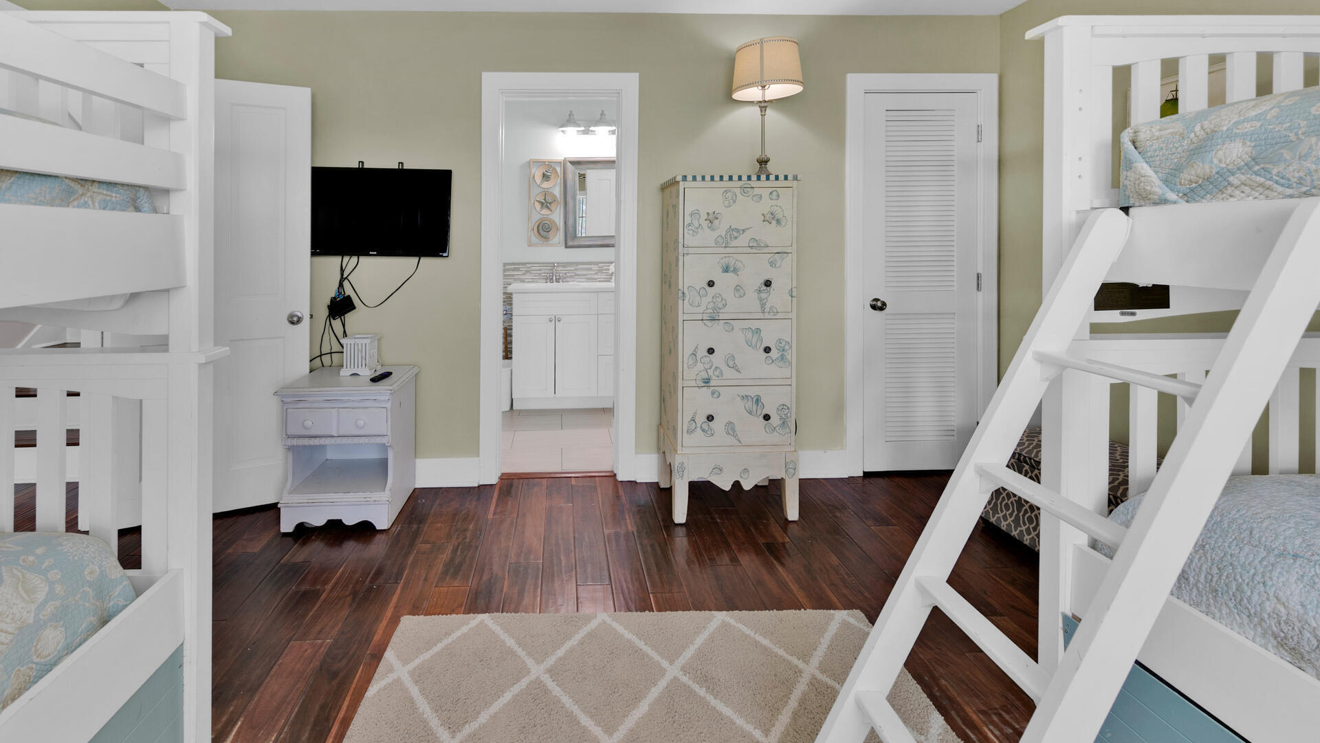 KOKOMO KOVE - Residential