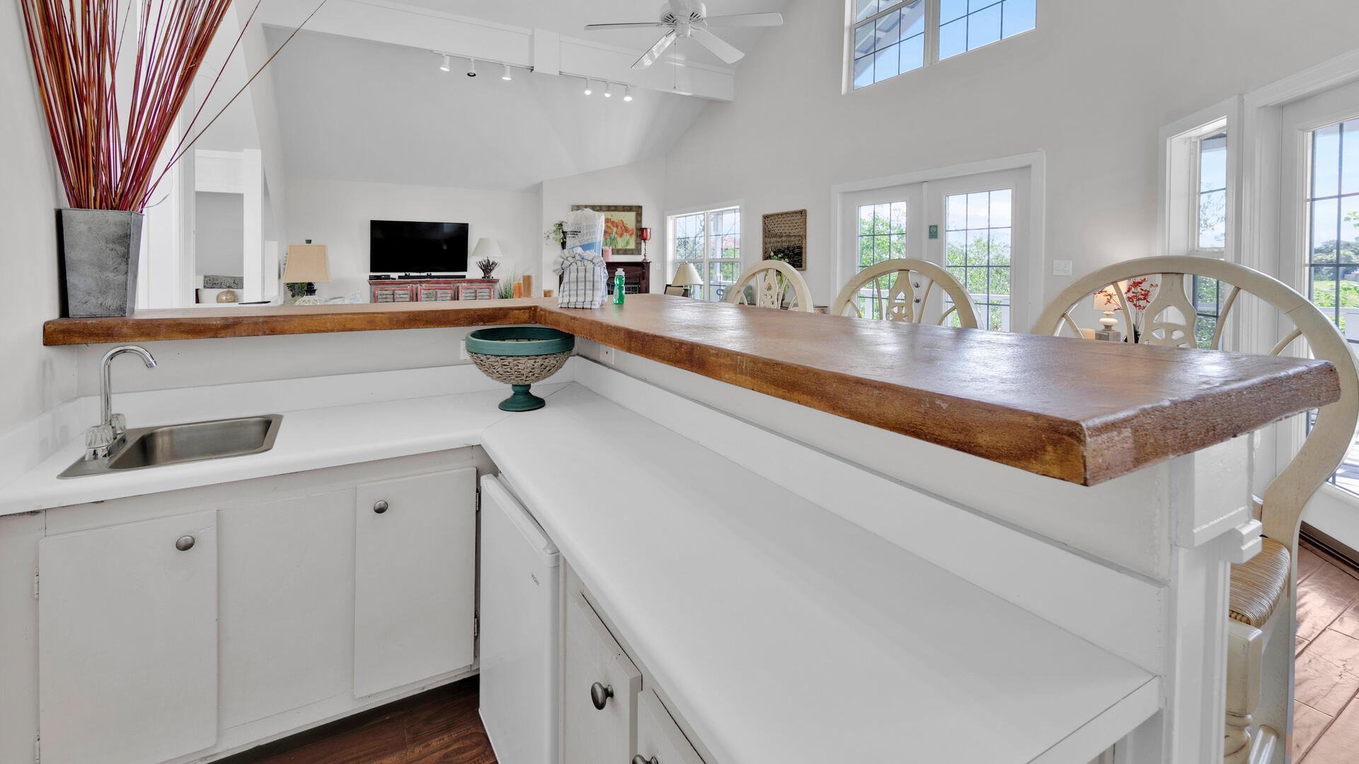 KOKOMO KOVE - Residential