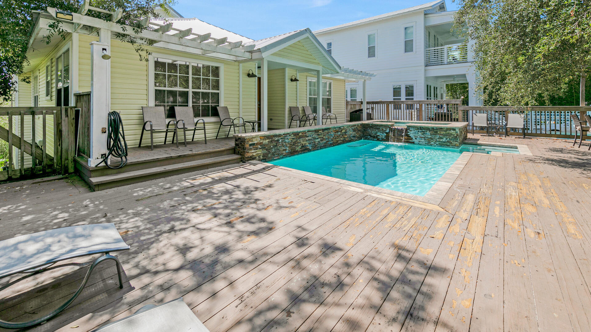 KOKOMO KOVE - Residential