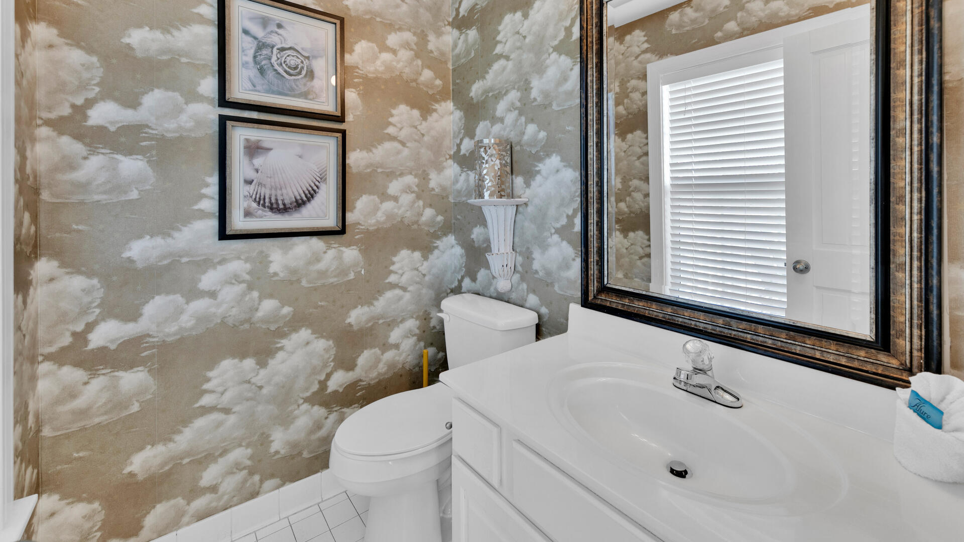 KOKOMO KOVE - Residential