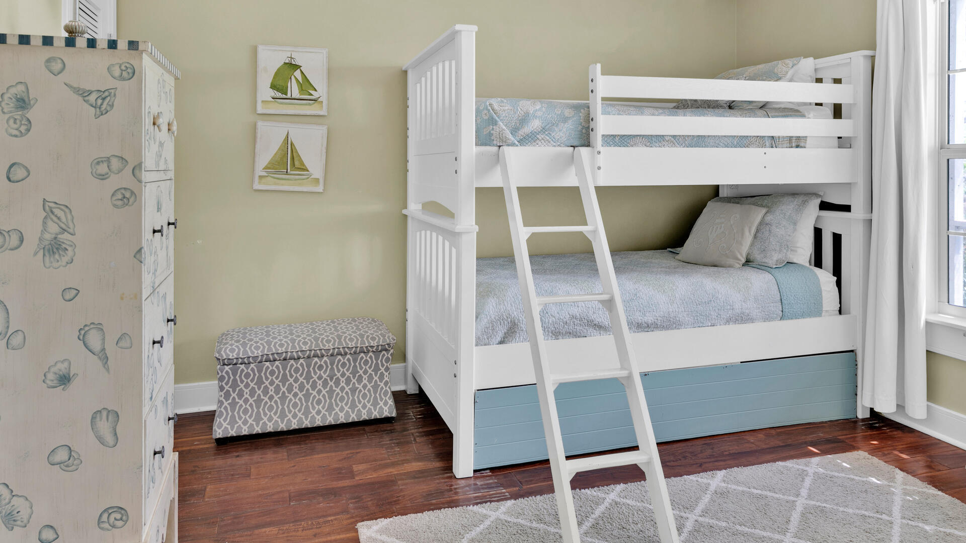 KOKOMO KOVE - Residential