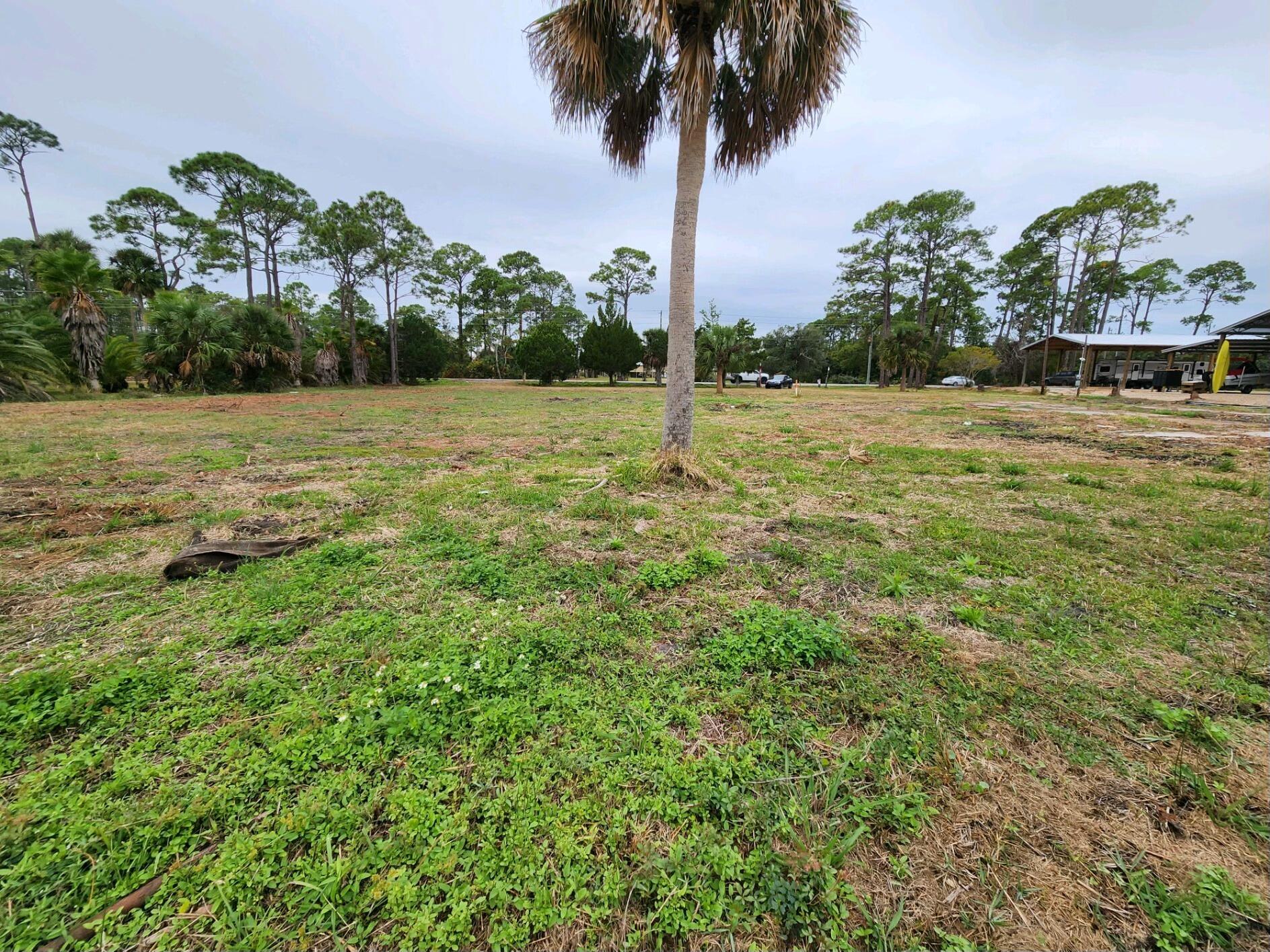 NO RECORDED SUBDIVISION - Land