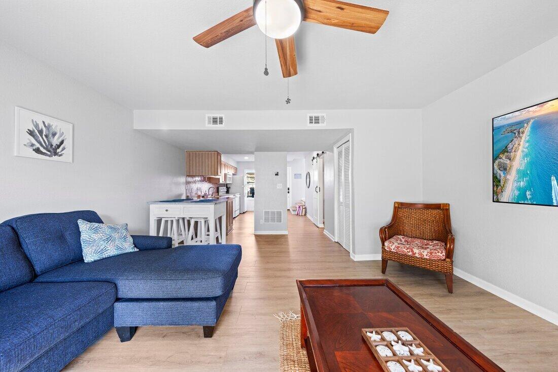 WHISPERING SANDS TOWNHOUSES - Residential