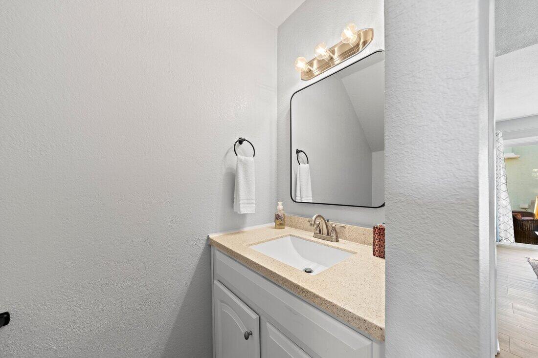 WHISPERING SANDS TOWNHOUSES - Residential