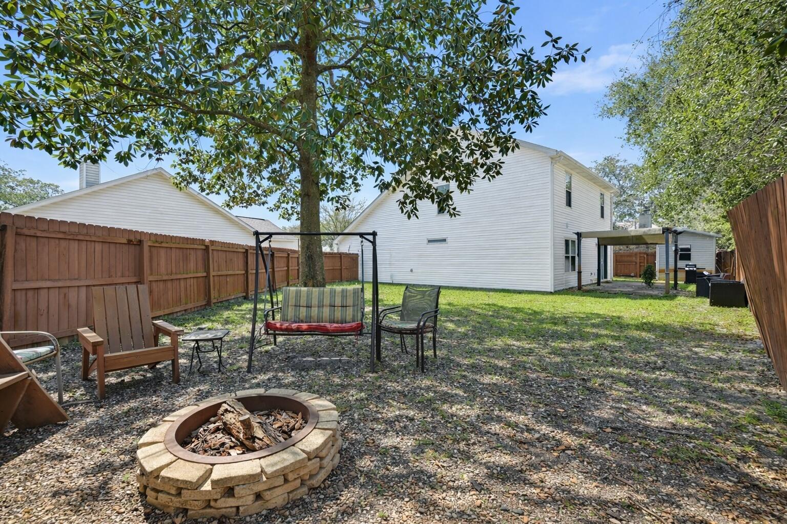 SHALIMAR OAKS - Residential