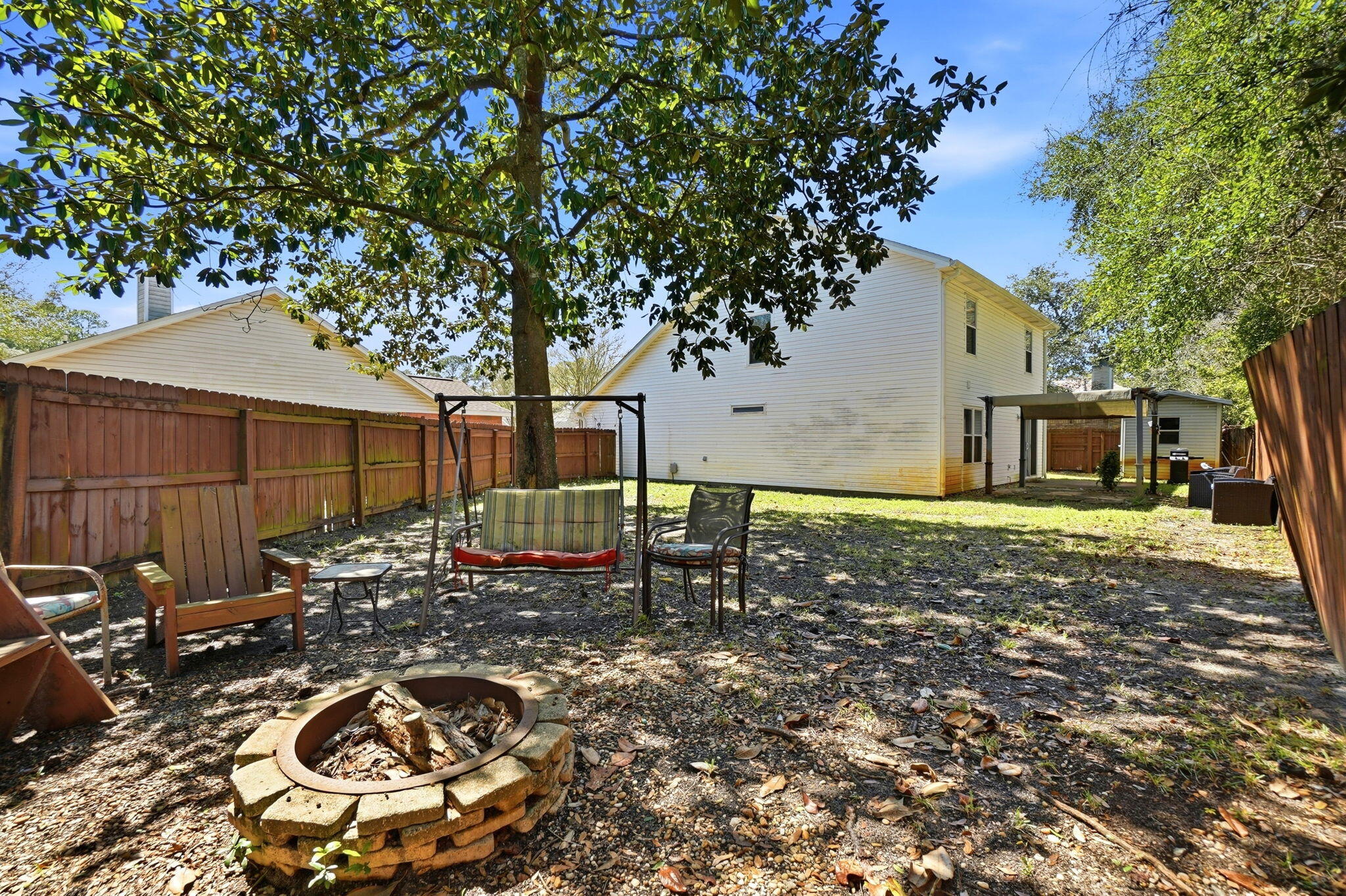 SHALIMAR OAKS - Residential