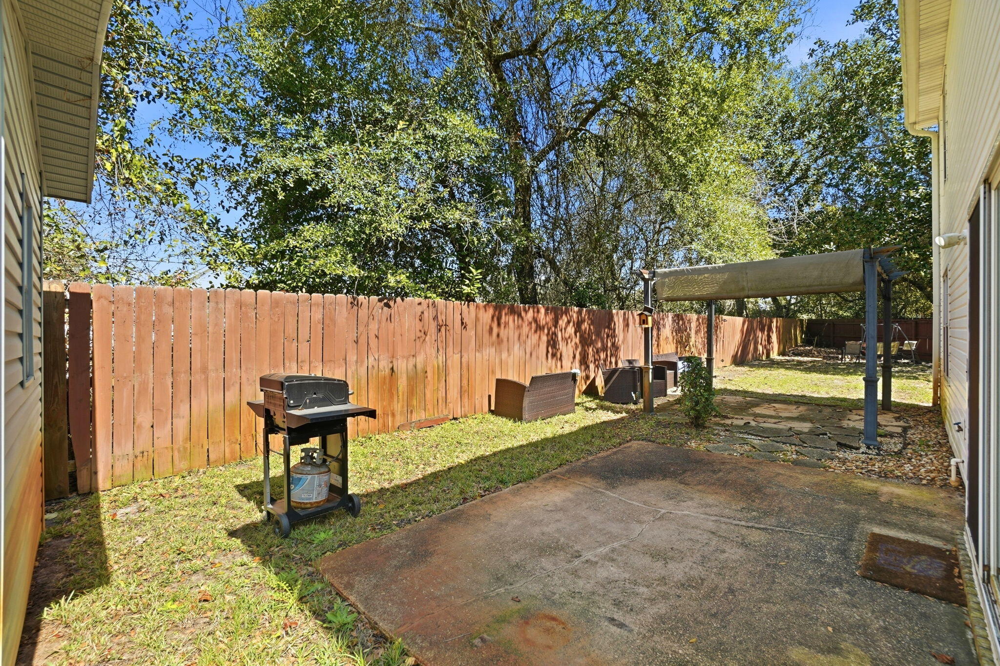 SHALIMAR OAKS - Residential