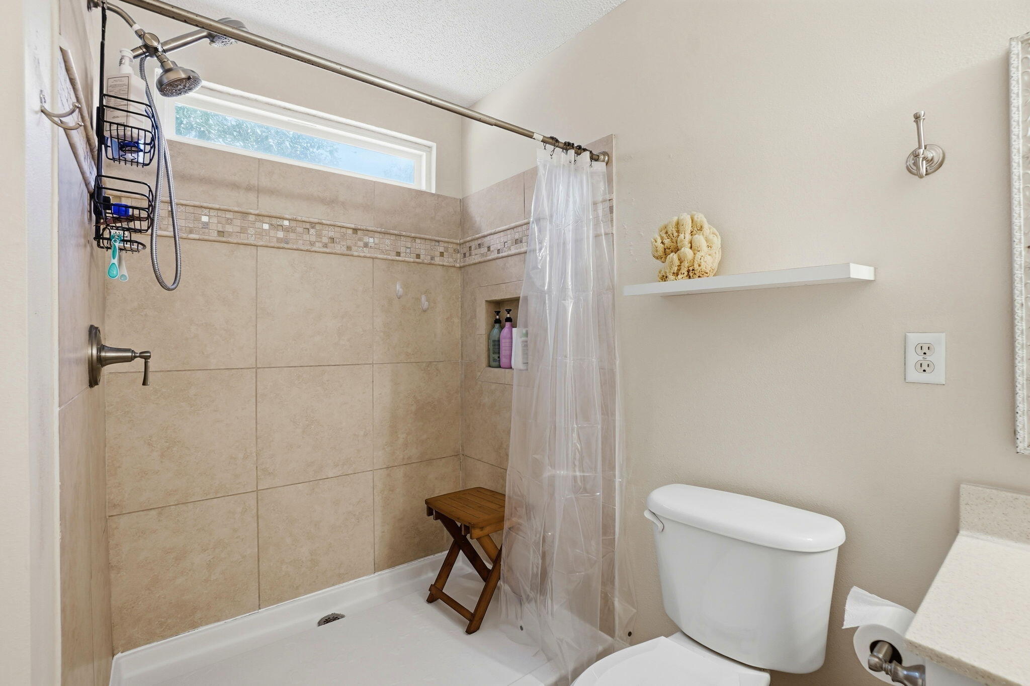 SHALIMAR OAKS - Residential