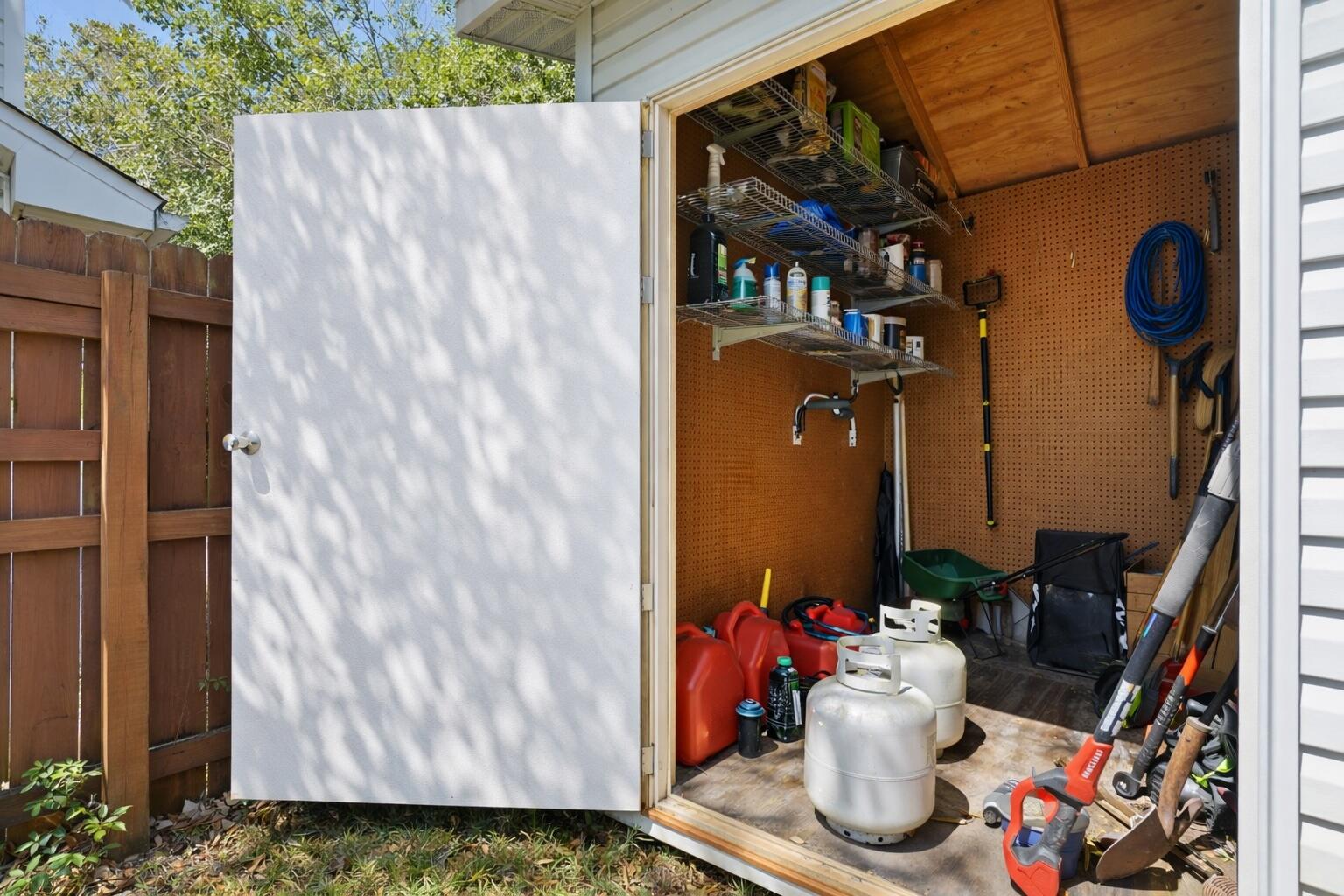 SHALIMAR OAKS - Residential