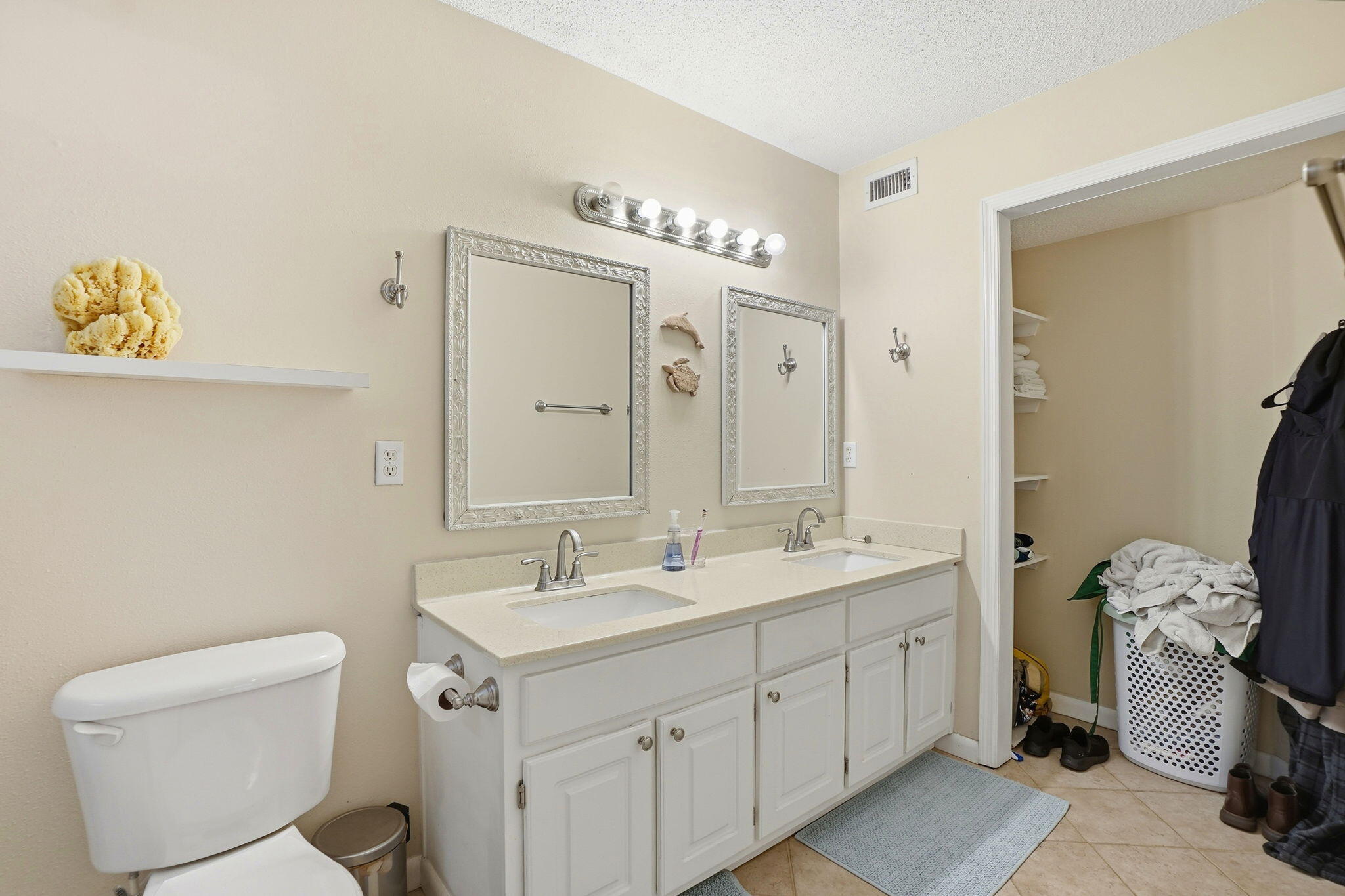 SHALIMAR OAKS - Residential