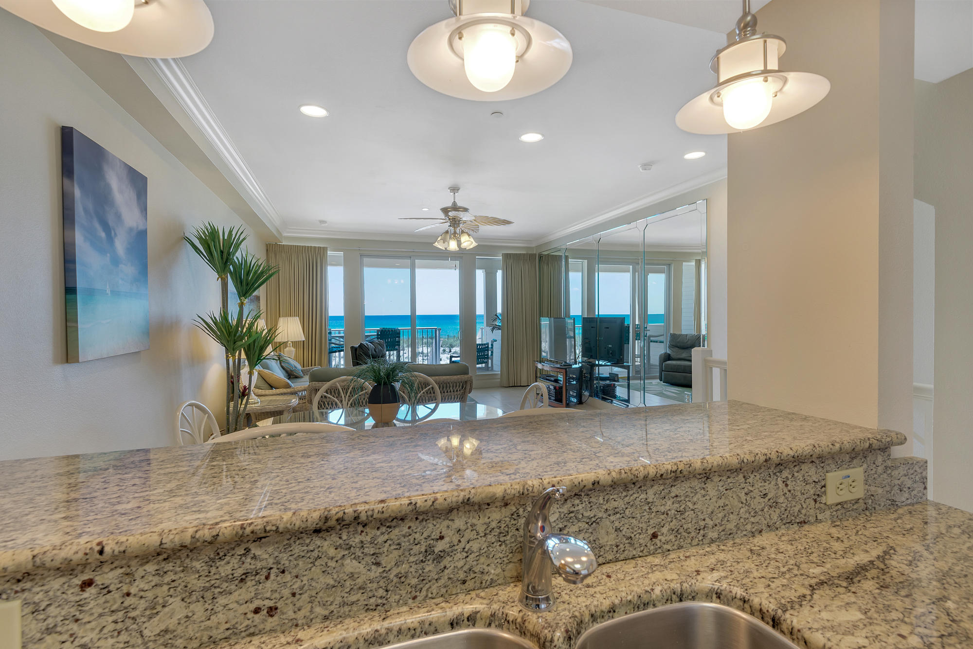 BEACHVIEW CONDOMINIUM - Residential