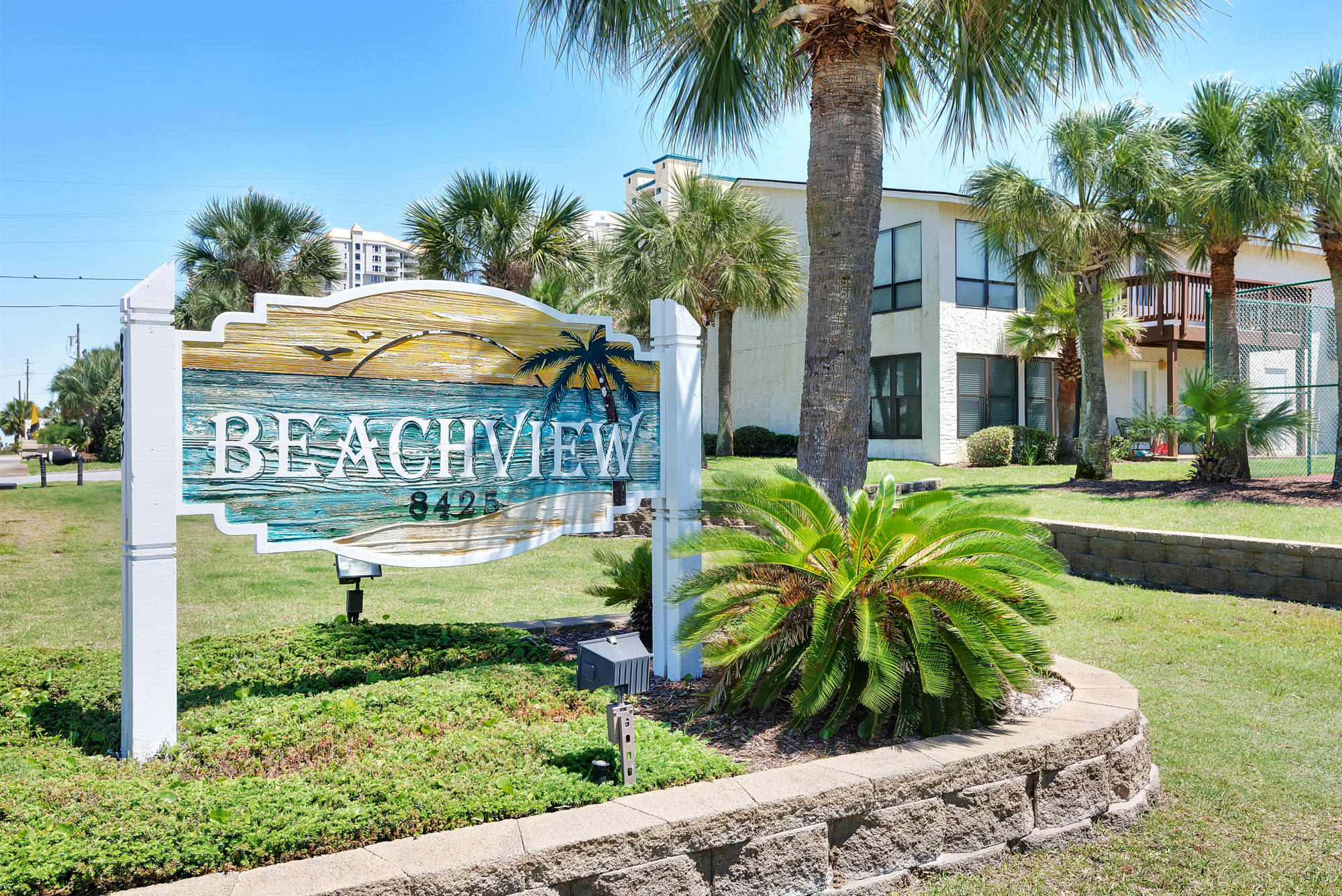 BEACHVIEW CONDOMINIUM - Residential