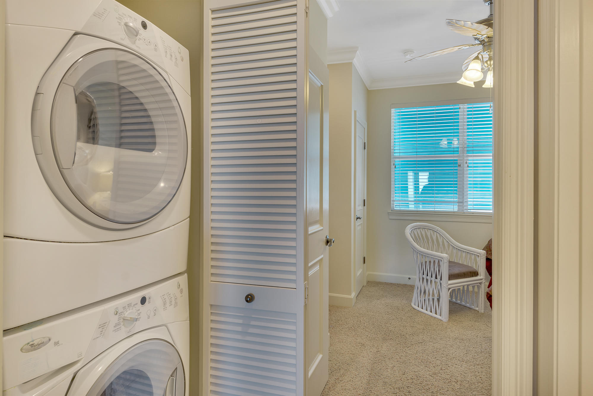 BEACHVIEW CONDOMINIUM - Residential