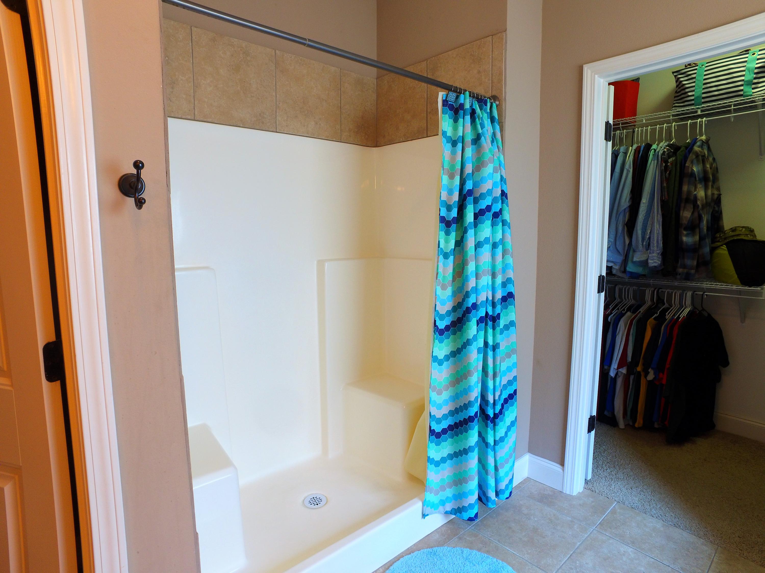 DUGGAN POND ESTATES - Residential