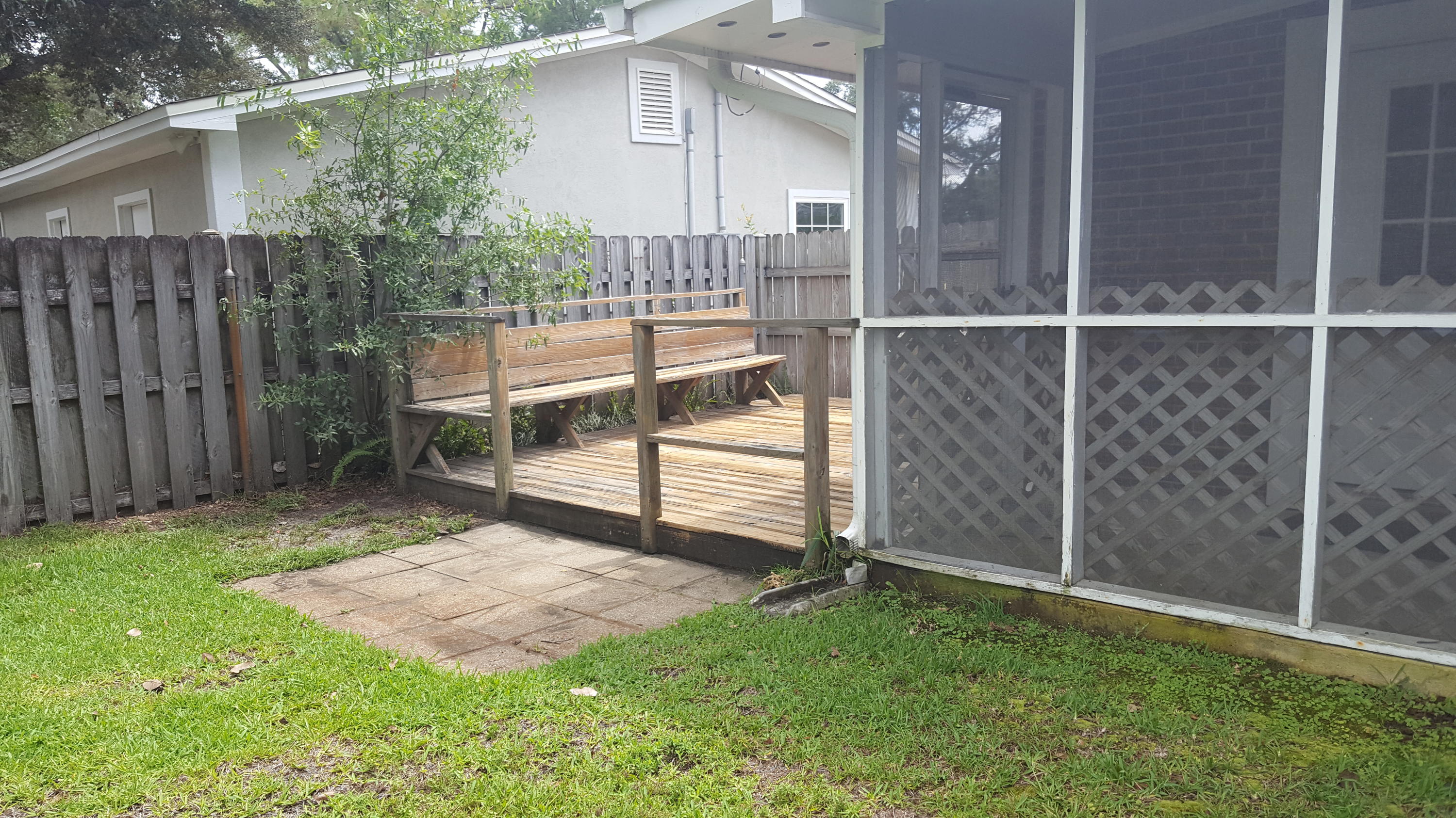 ELLIOTTS POINT 10TH ADDN - Residential