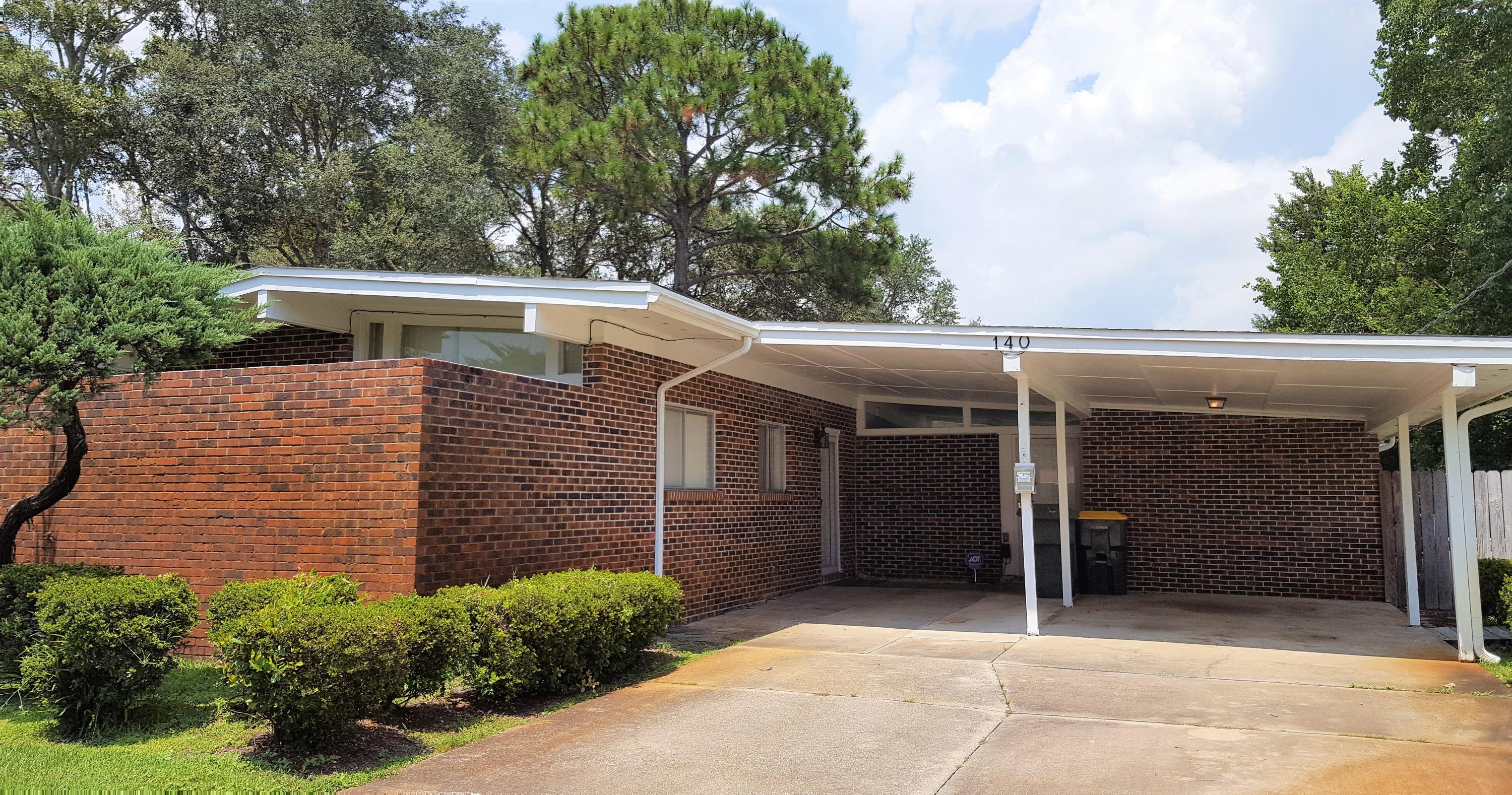 ELLIOTTS POINT 10TH ADDN - Residential