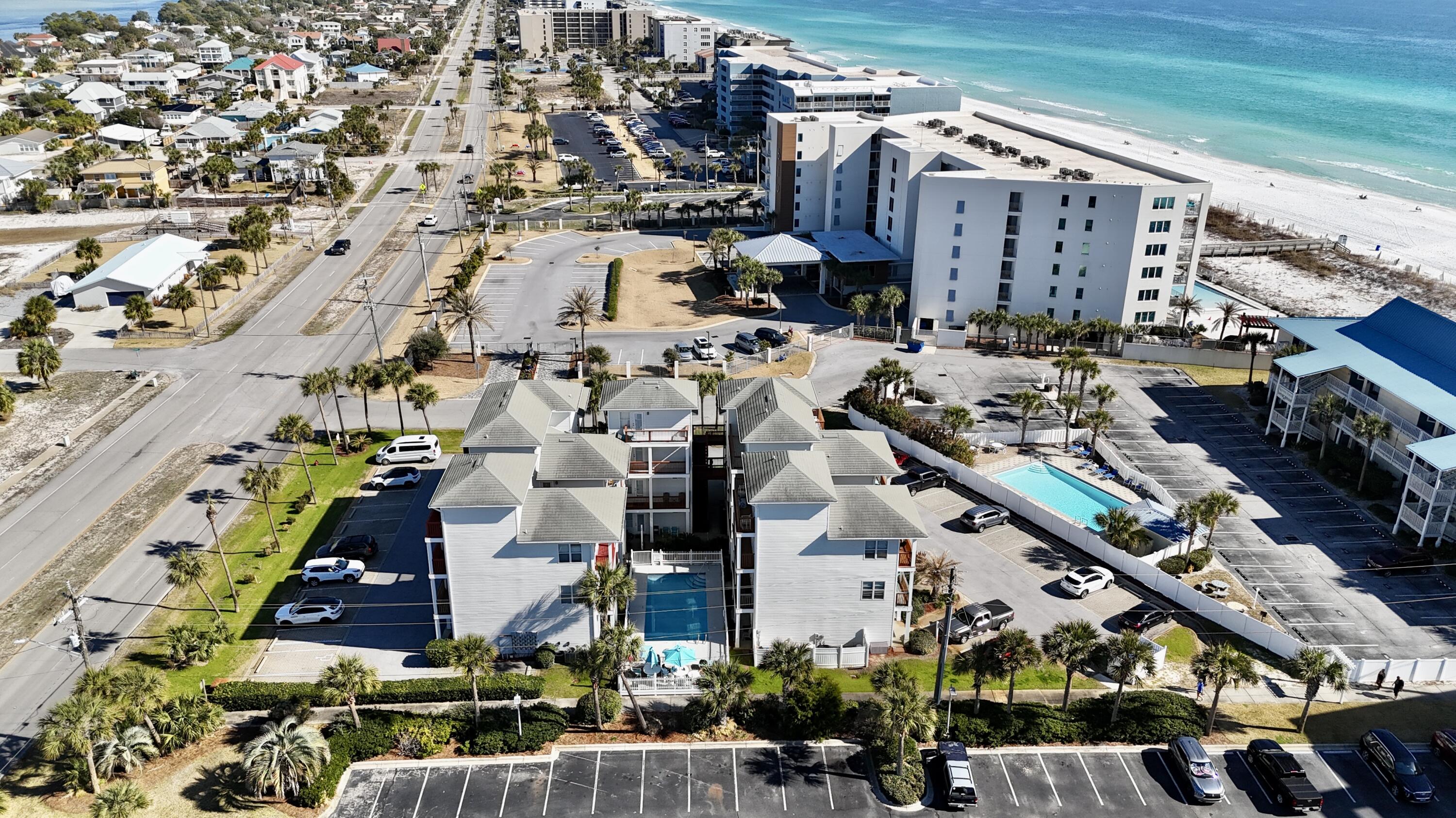 SUNSET COTTAGES CONDO - Residential