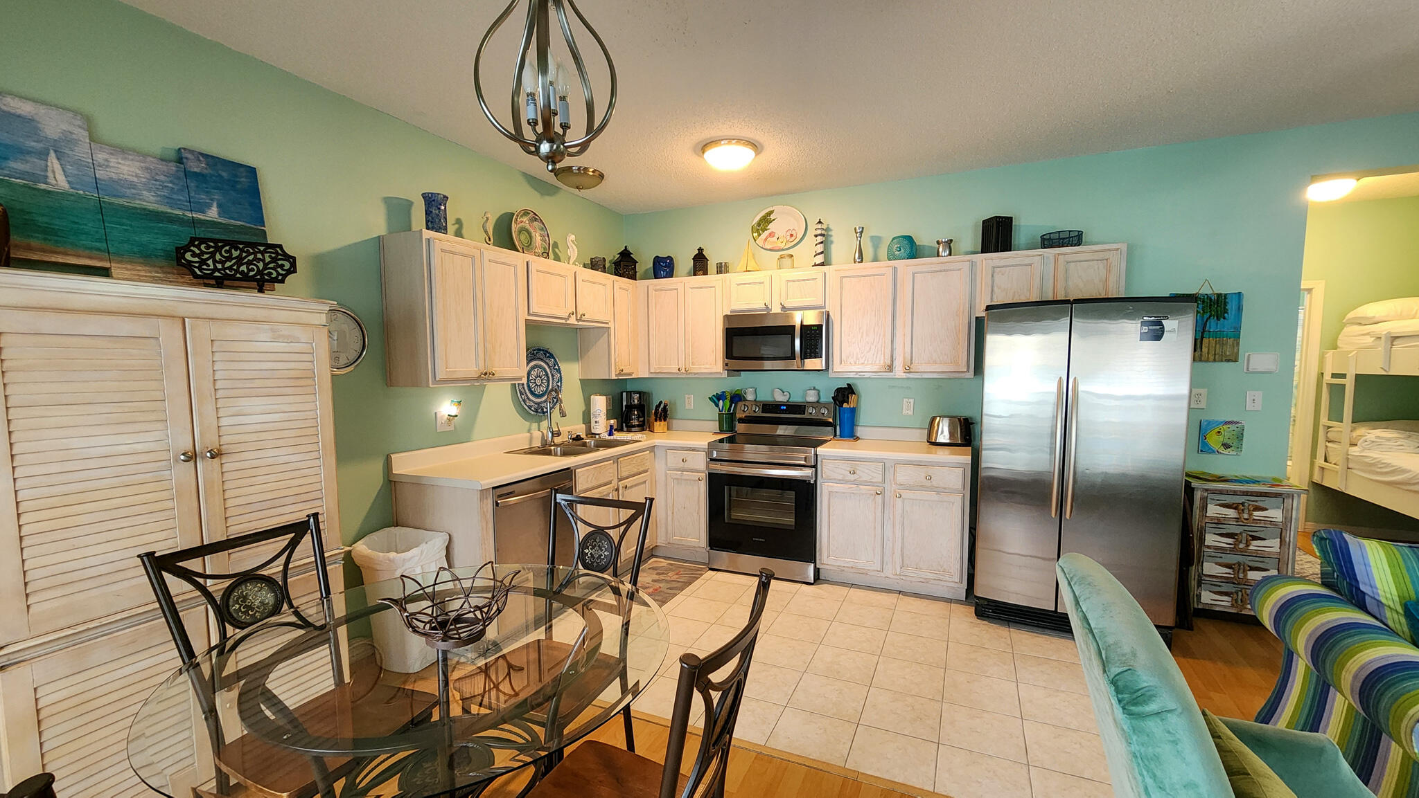 SUNSET COTTAGES CONDO - Residential