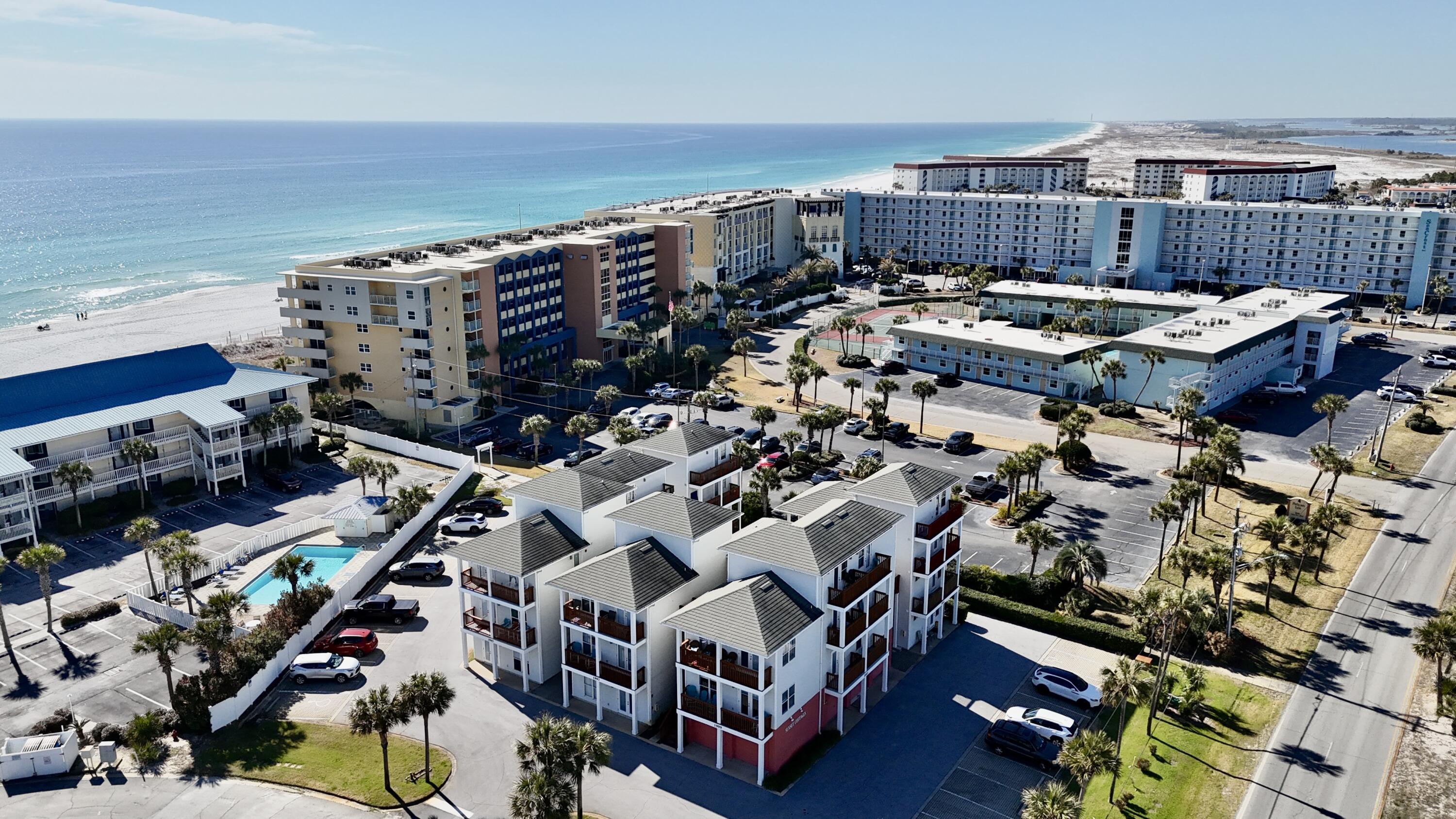 SUNSET COTTAGES CONDO - Residential