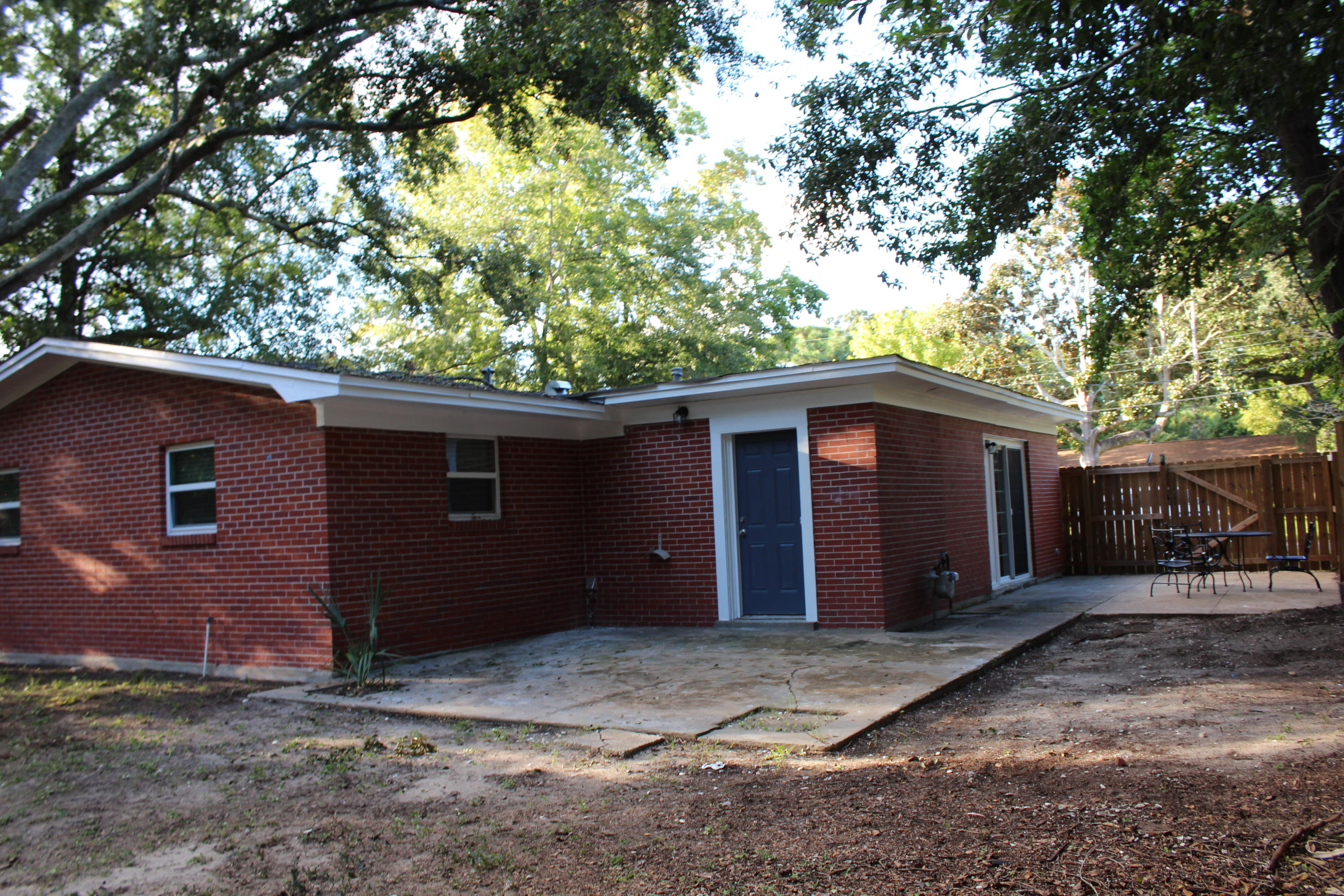 GARNIERS BEACH 6TH - Residential