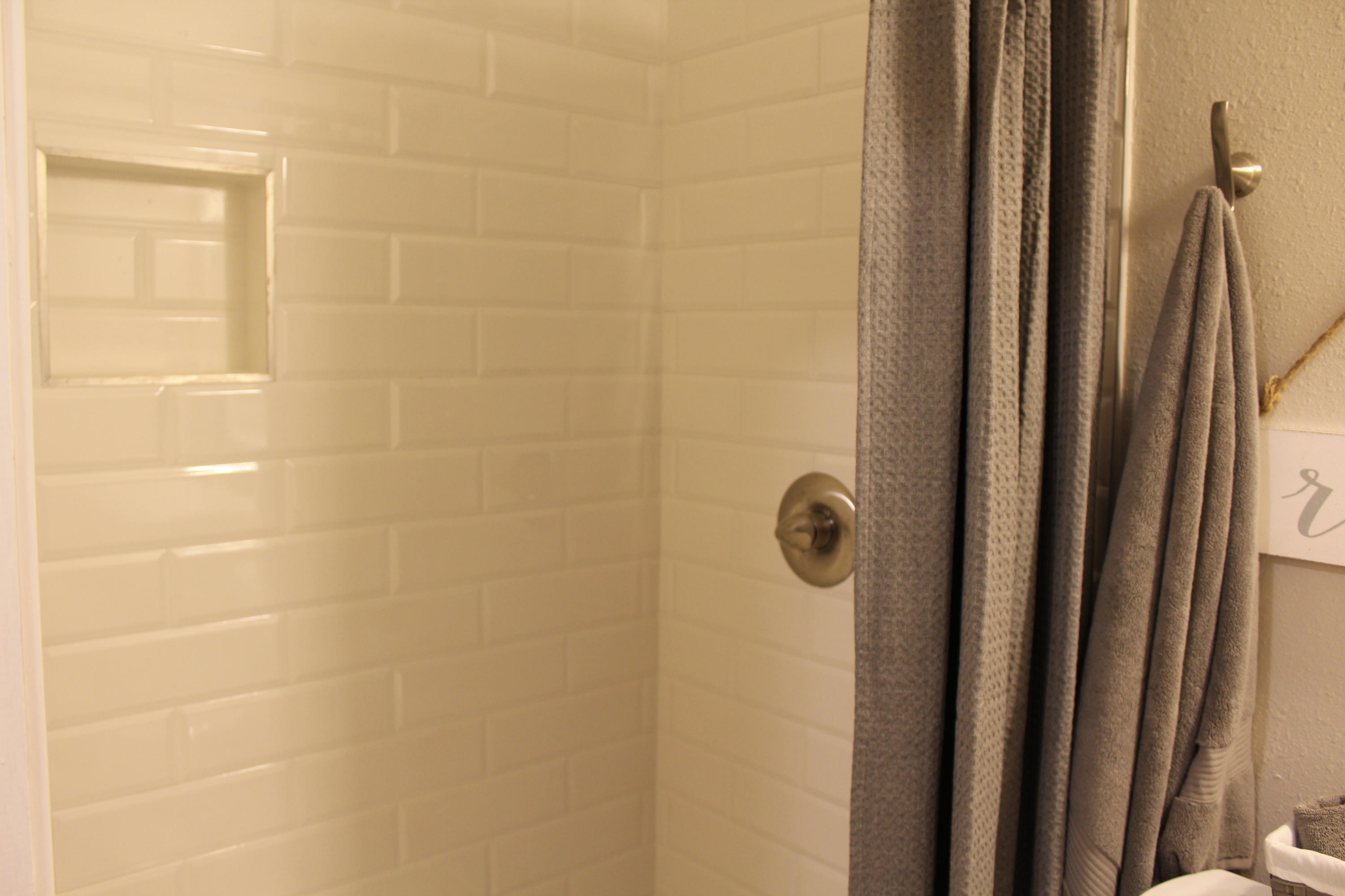 GARNIERS BEACH 6TH - Residential