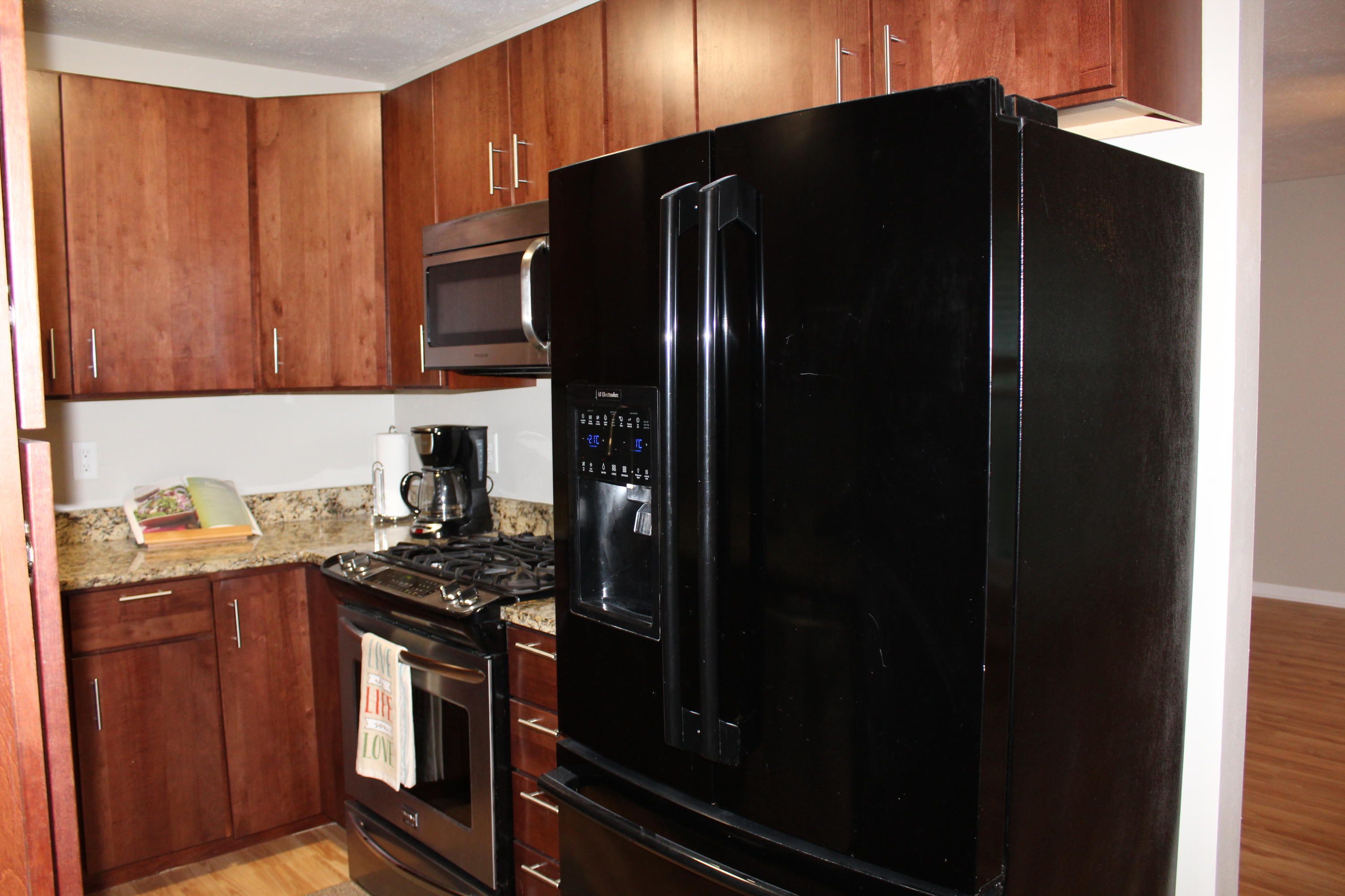 GARNIERS BEACH 6TH - Residential