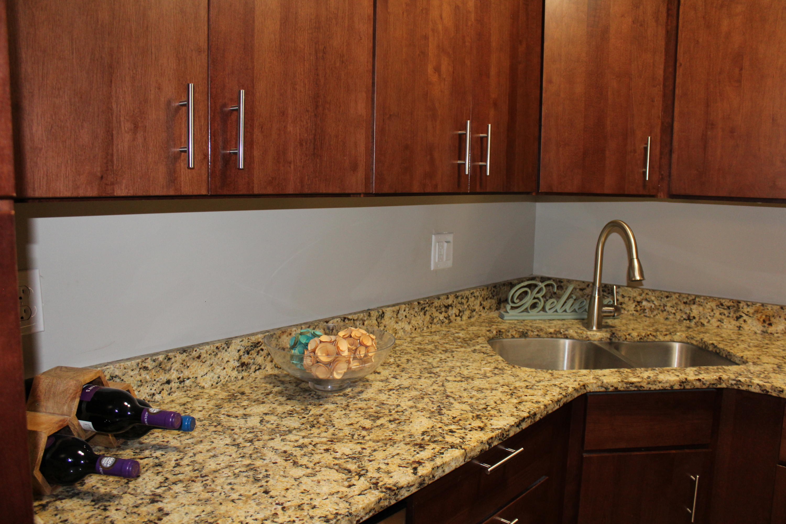 GARNIERS BEACH 6TH - Residential