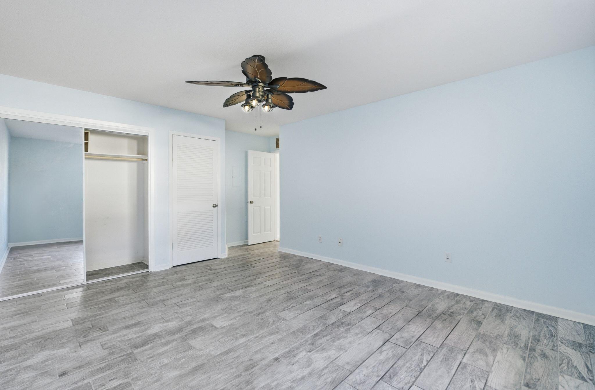 CROSS CREEK CLUB CONDO - Residential