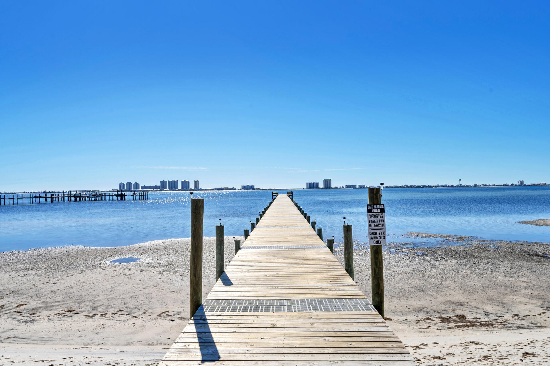 SAFE HARBOUR VILLAGE CONDO - Residential