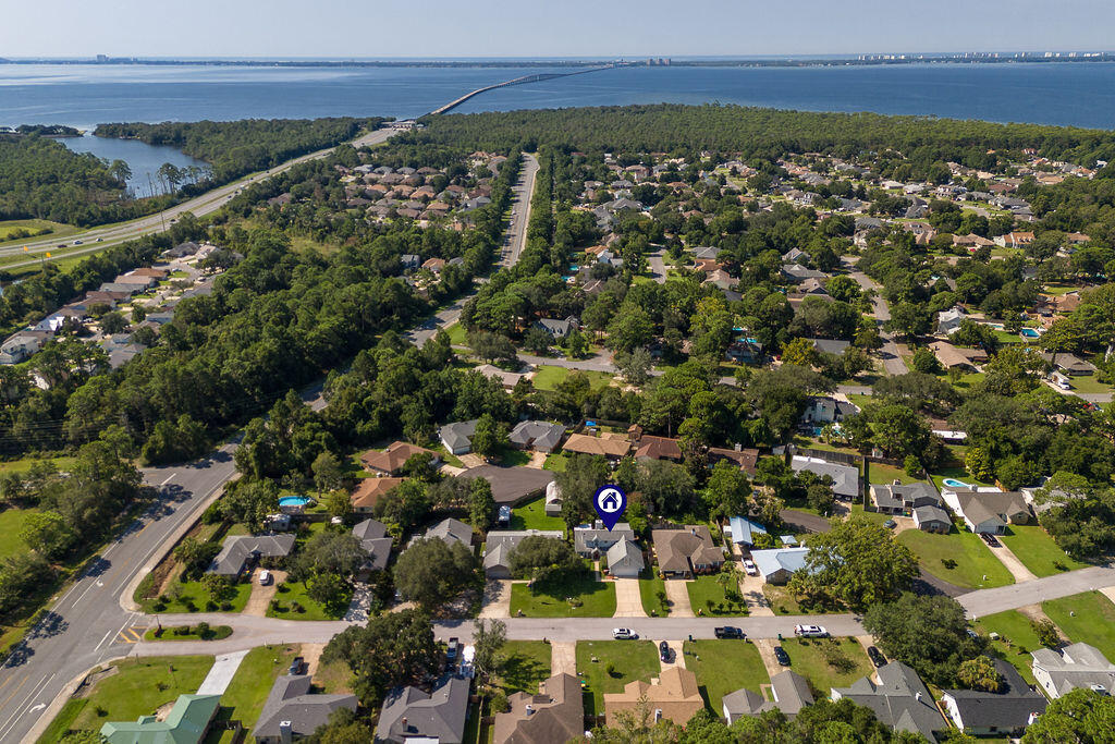 MEADOW WOODS - Residential