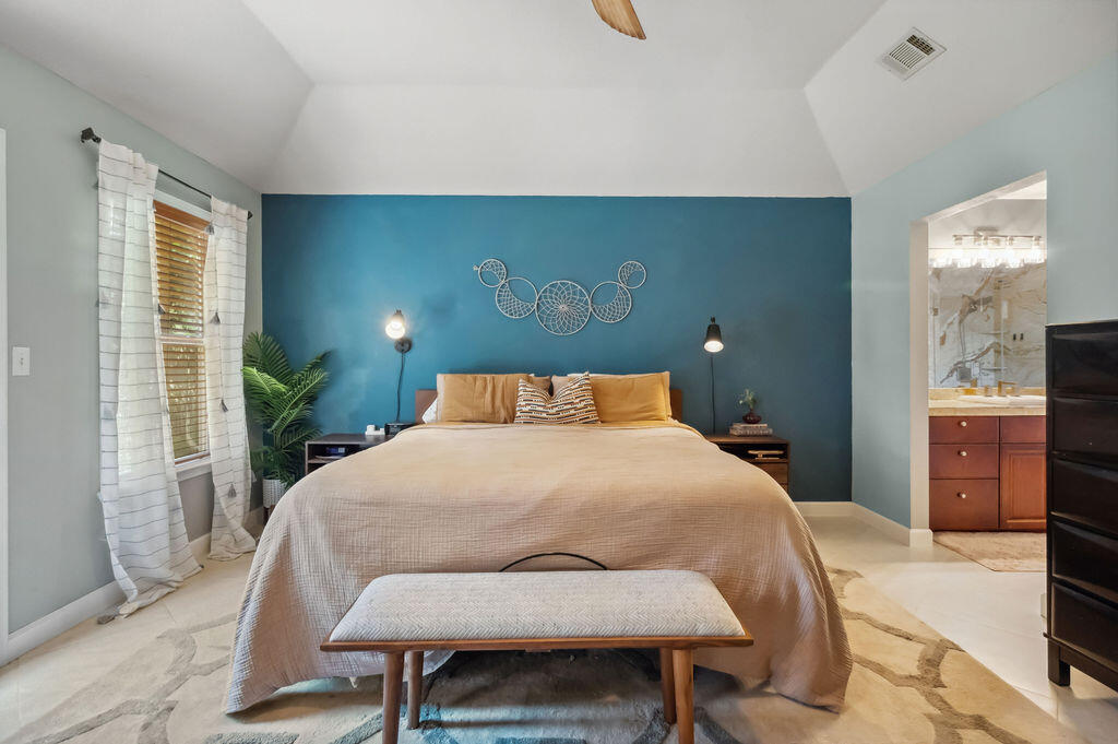 MEADOW WOODS - Residential