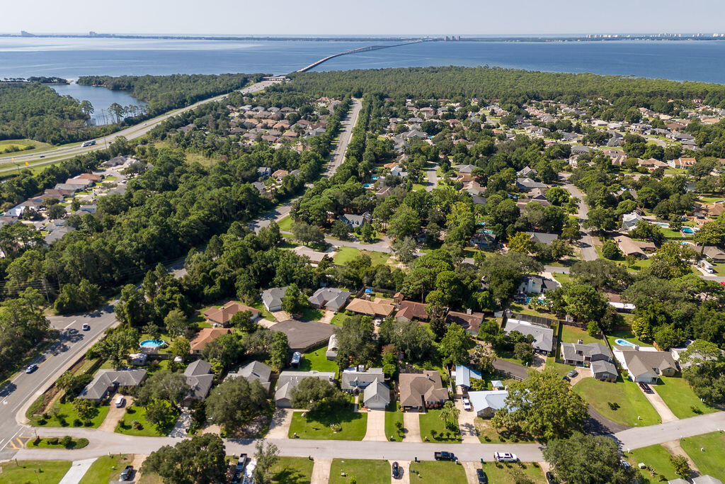 MEADOW WOODS - Residential